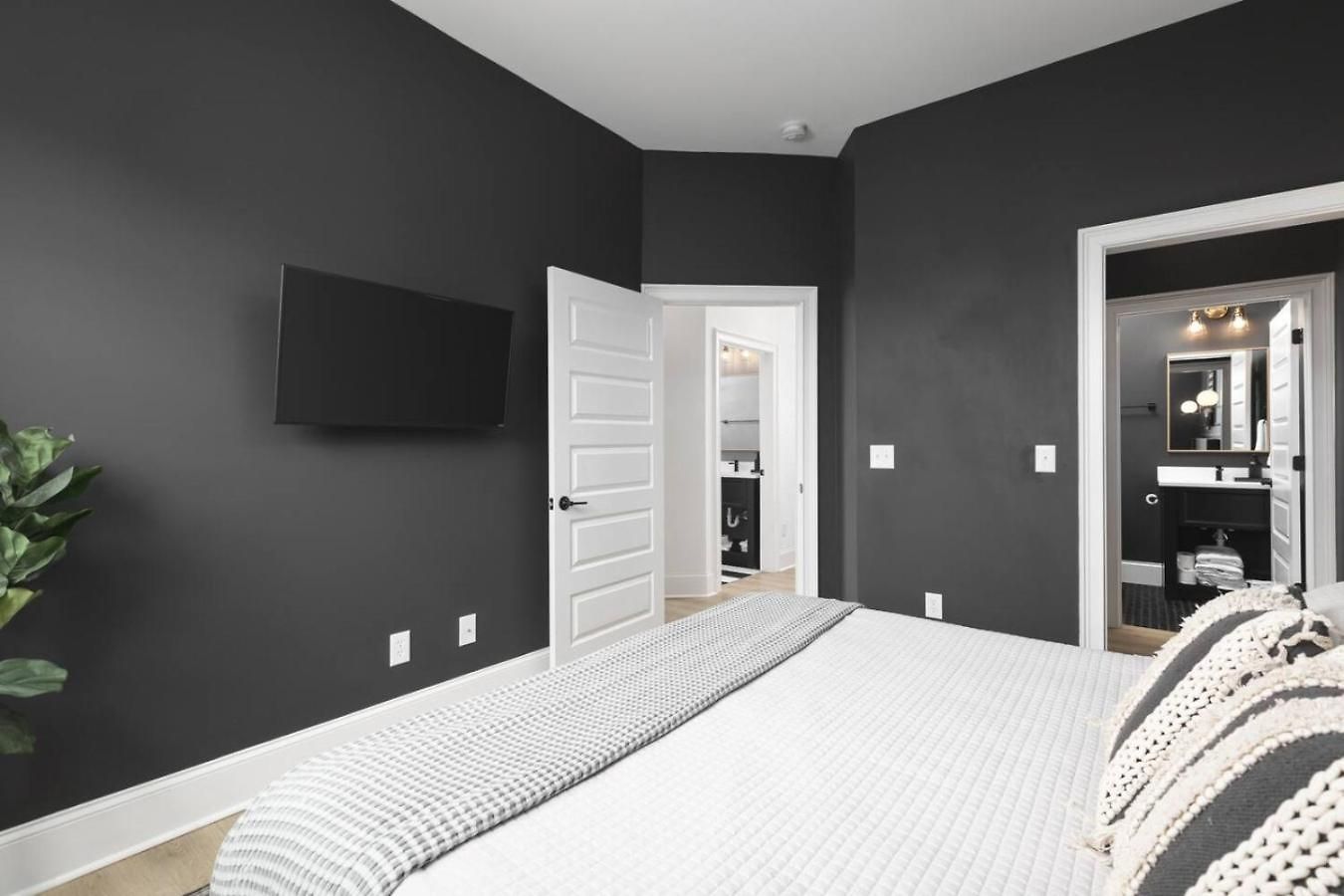 Sleeps 32 Only 10 Minutes To Broadway 4 Side By Side Nashville