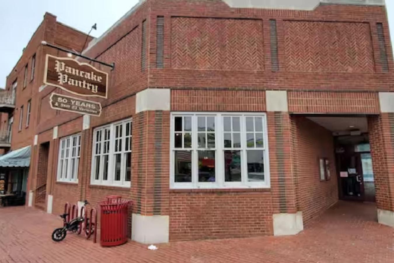 Private Rooftop Near Vanderbilt Only 2 Miles From Downtown Holiday home