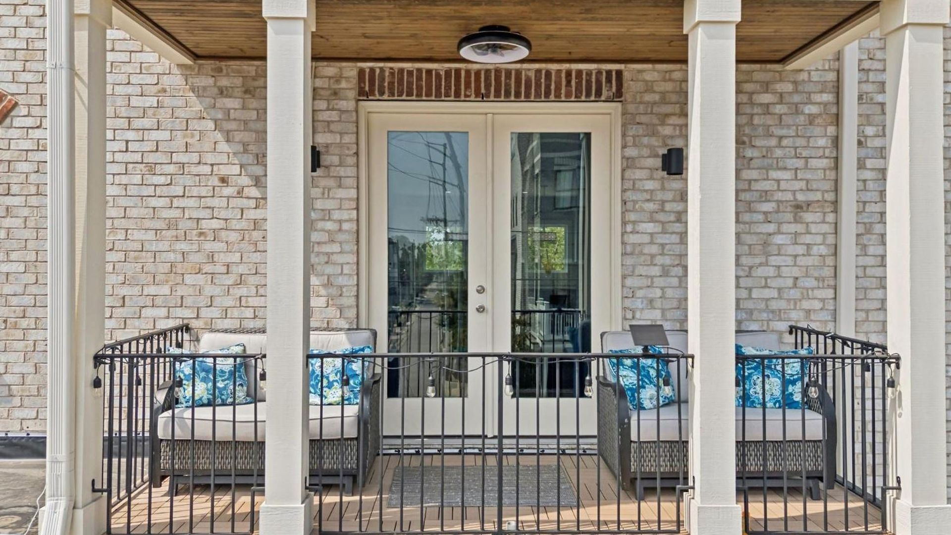 Friends In Skyline Places, 10 Min To Broadway, Perfect For Groups Nashville