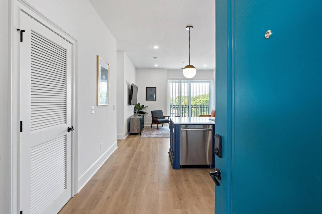 Sleeps 32 Only 10 Minutes To Broadway 4 Side By Side Holiday home Nashville