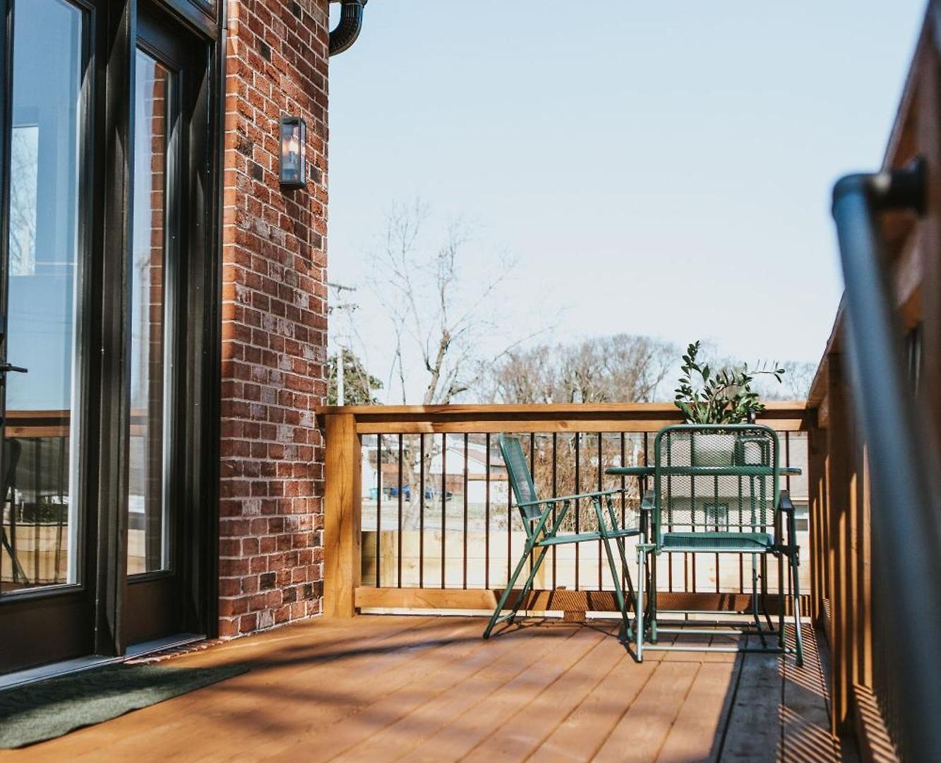 Apartment Storybook - Perfect For Couples And Solo Travelers *