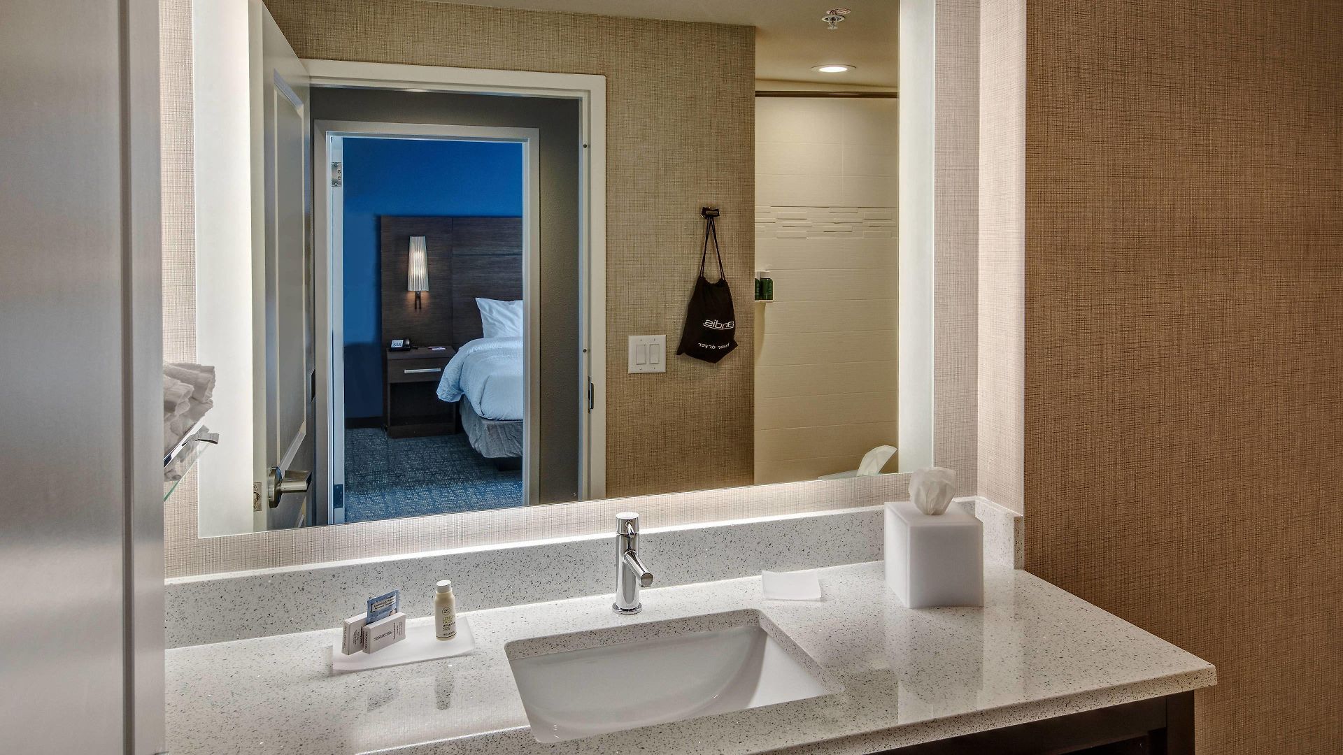 By Marriott At Opryland 3* Nashville