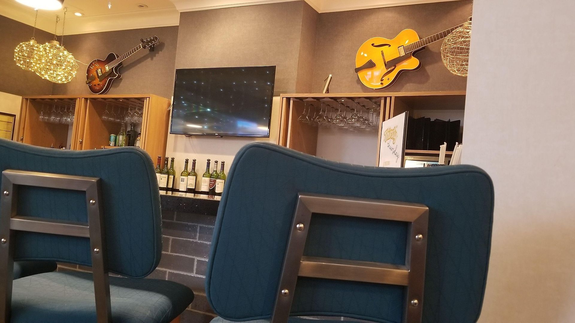 Hilton Garden Vanderbilt 3*