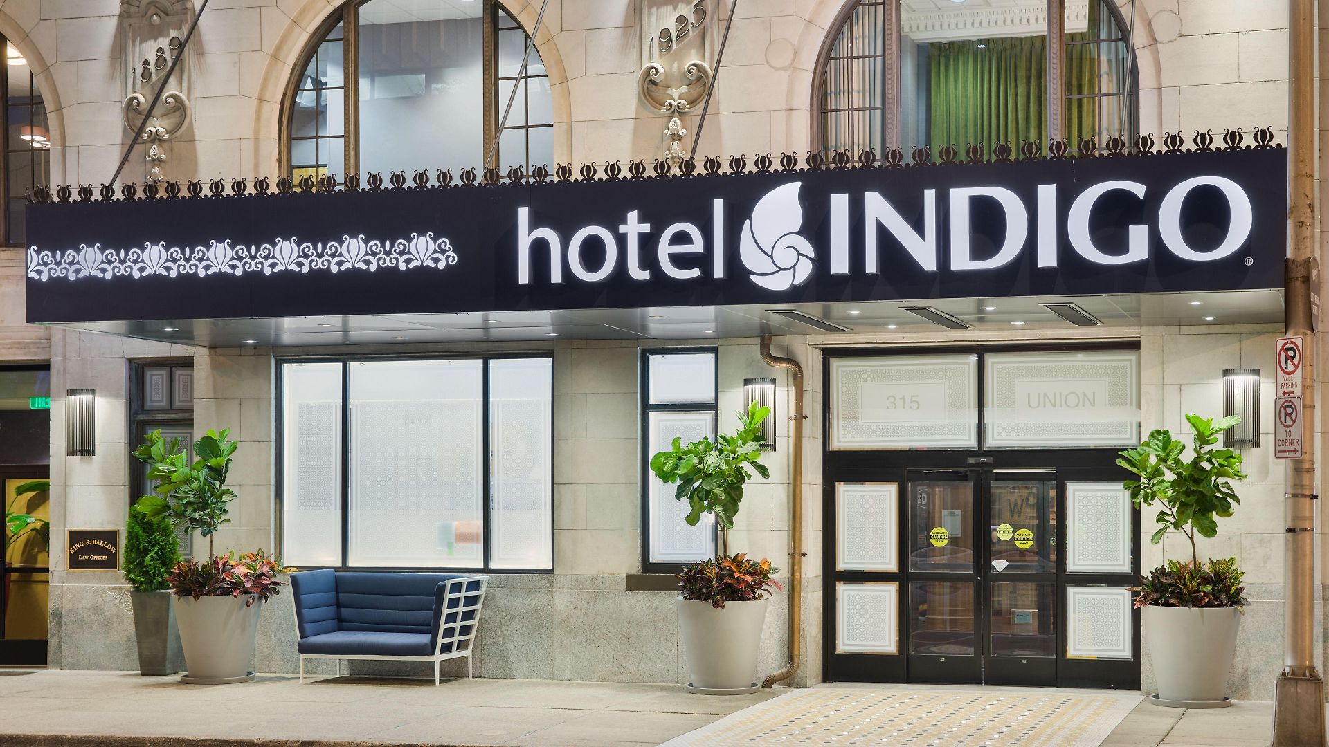 The Countrypolitan - Indigo 3* Nashville