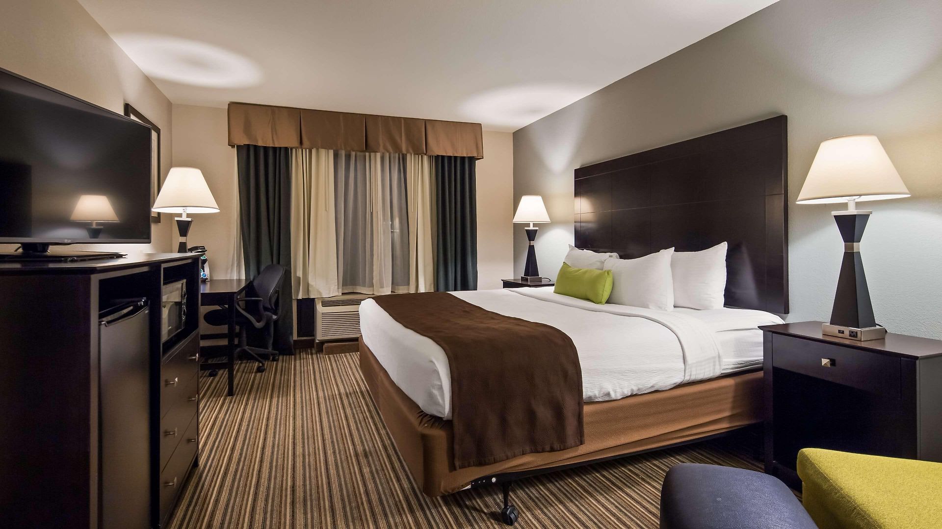 Western Sunrise Hotel Nashville