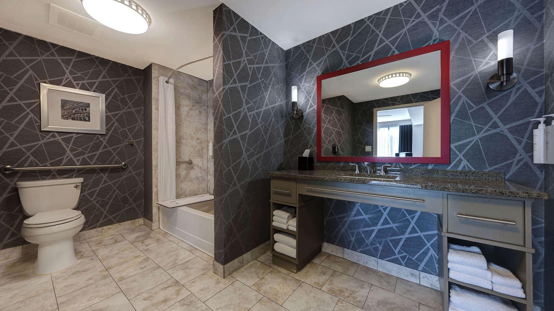 Homewood Vanderbilt Hotel 3*