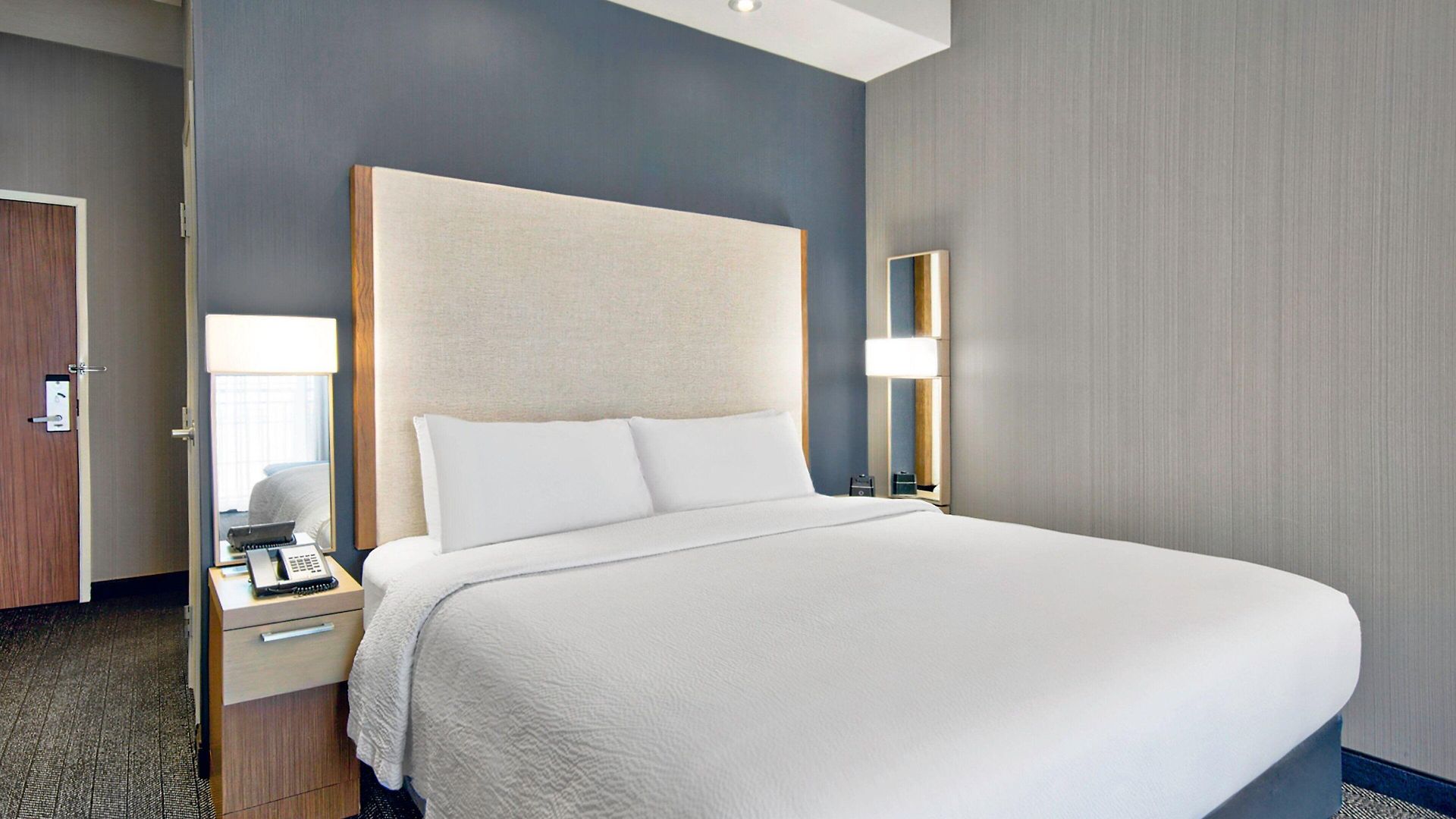 Courtyard By Marriott Hills 3* Nashville