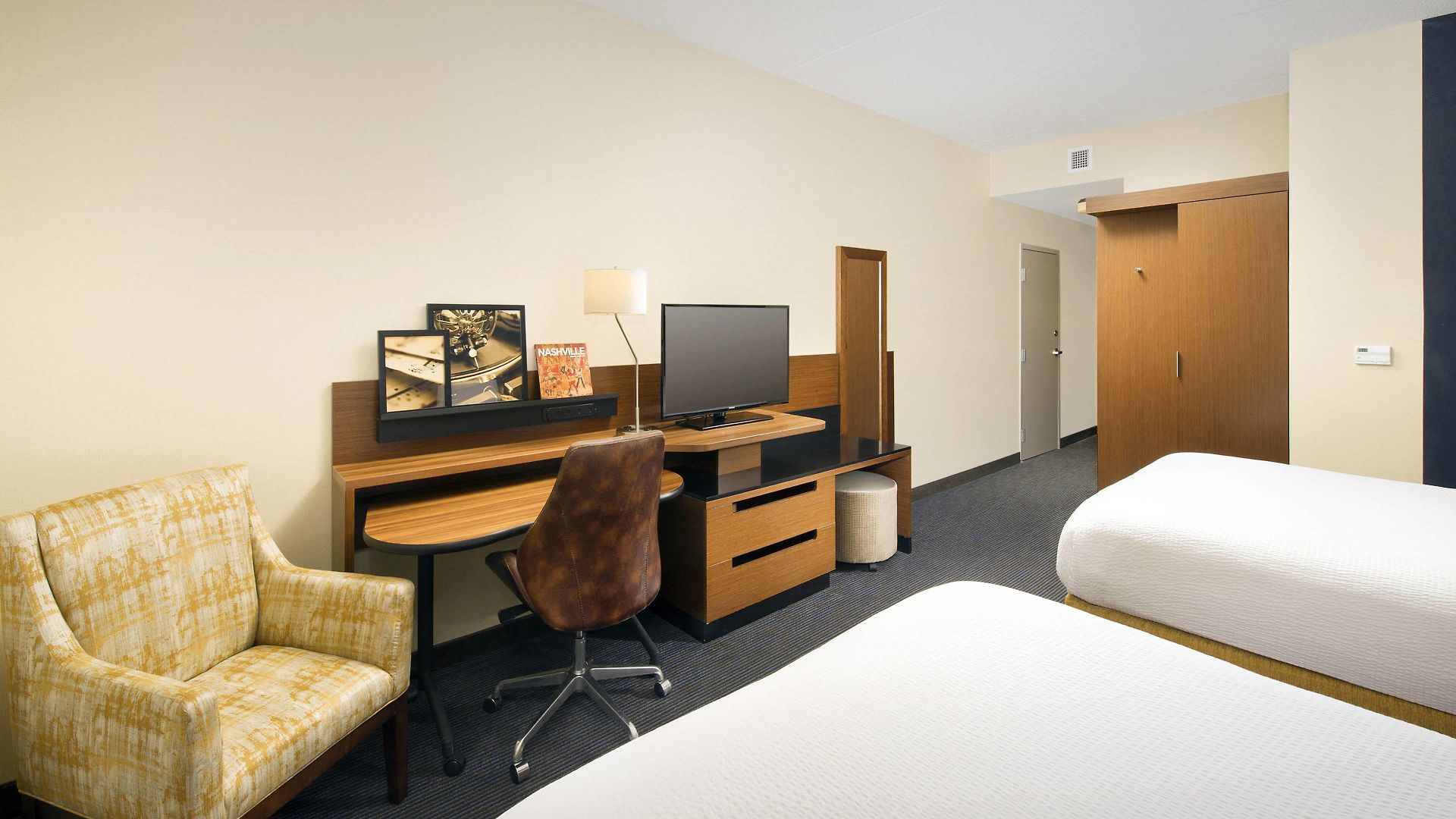 Fairfield And By Marriott Downtown/the Gulch 3* Nashville