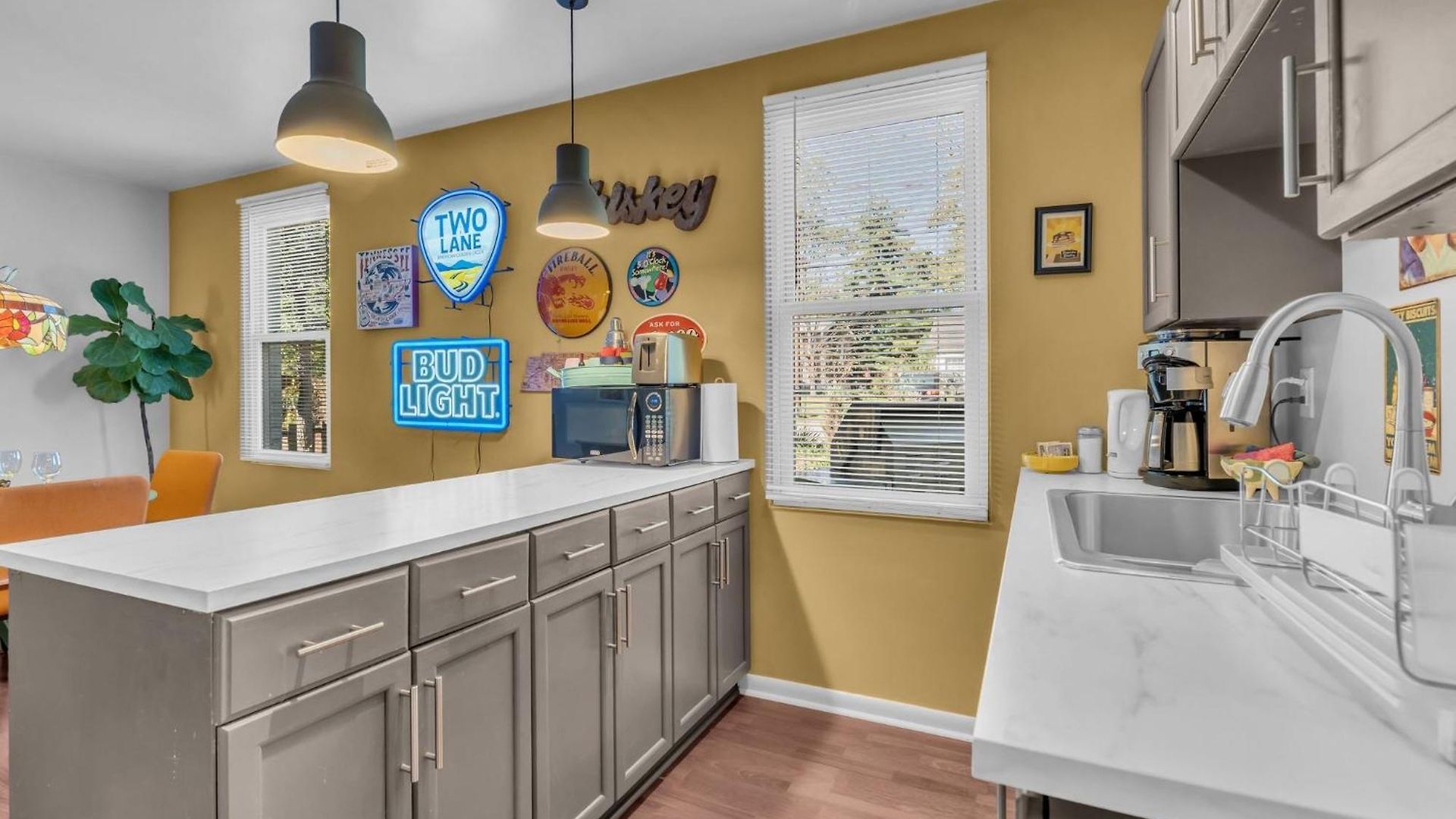 Apartment 5 Min To Dt-multicade Arcade-scenic-nature Trails