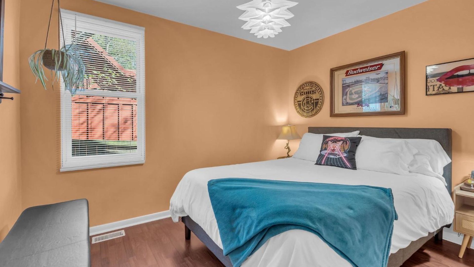5 Min To Dt-multicade Arcade-scenic-nature Trails Apartment