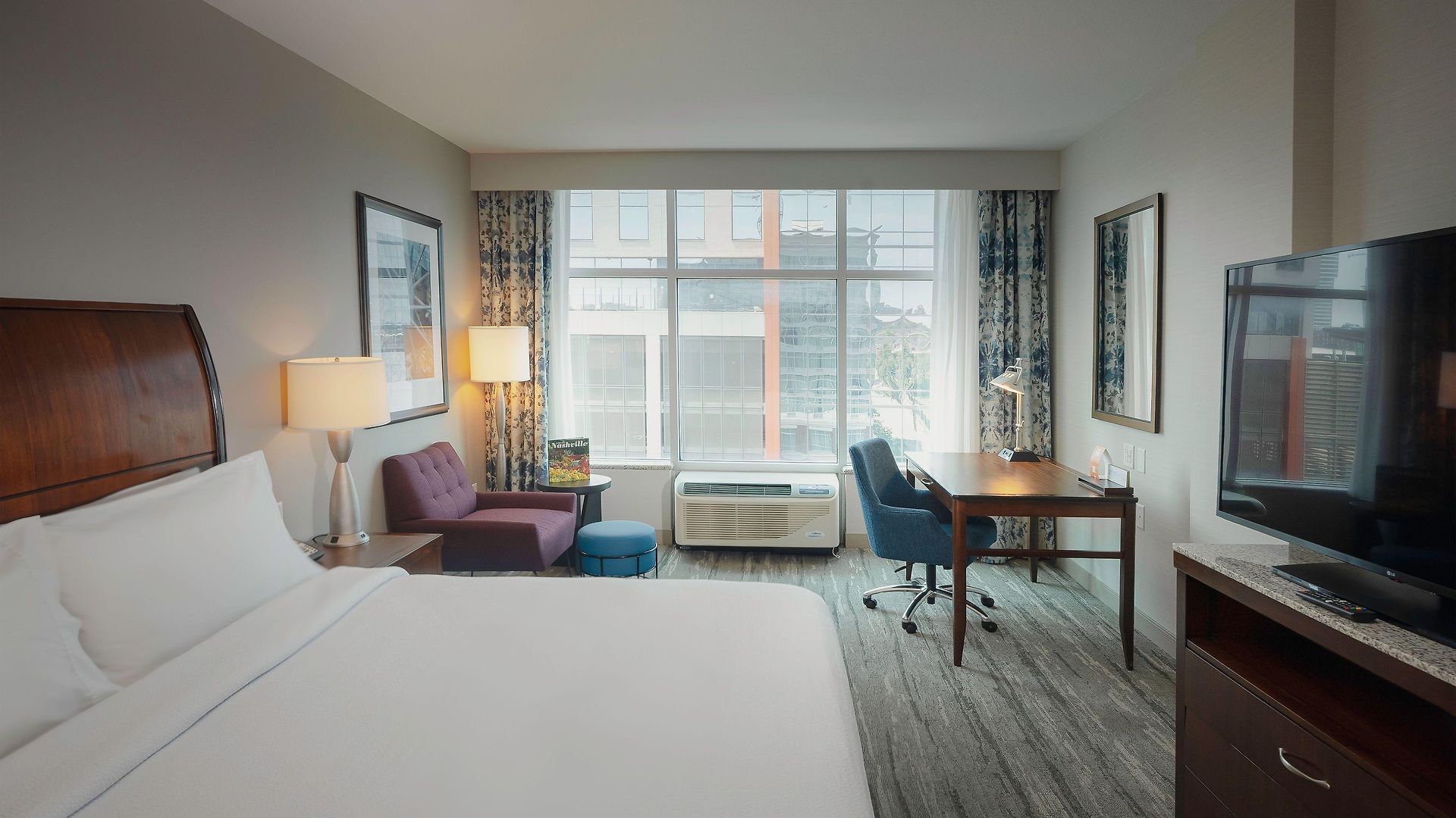 Hilton Garden Downtown Convention Center