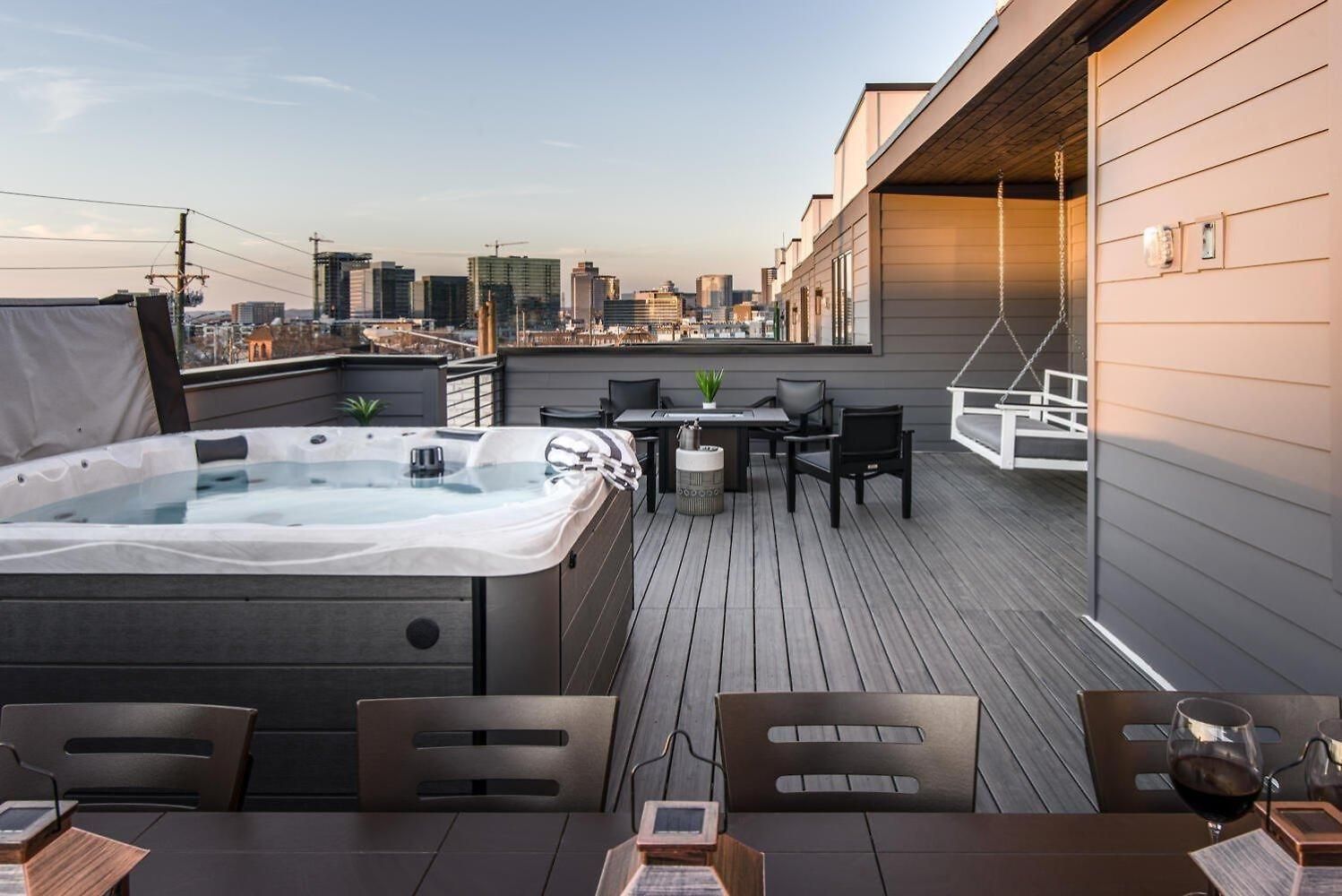Urban Row - Rooftop Hottub - Heart Of Gulch Nashville