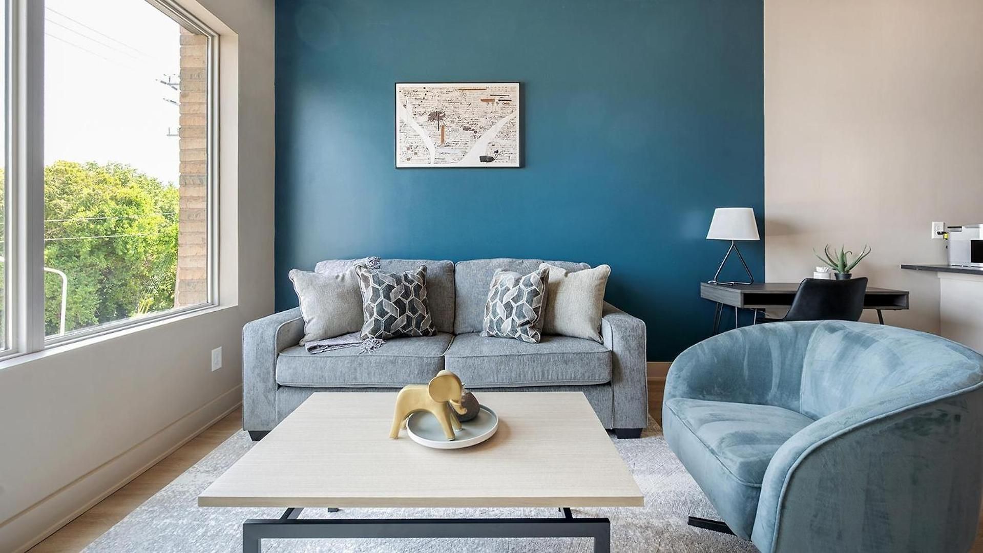 Landing - The Haysboro Apartment