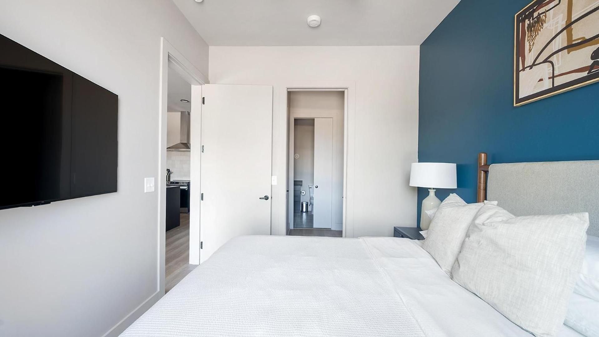 Apartment Landing - The Haysboro
