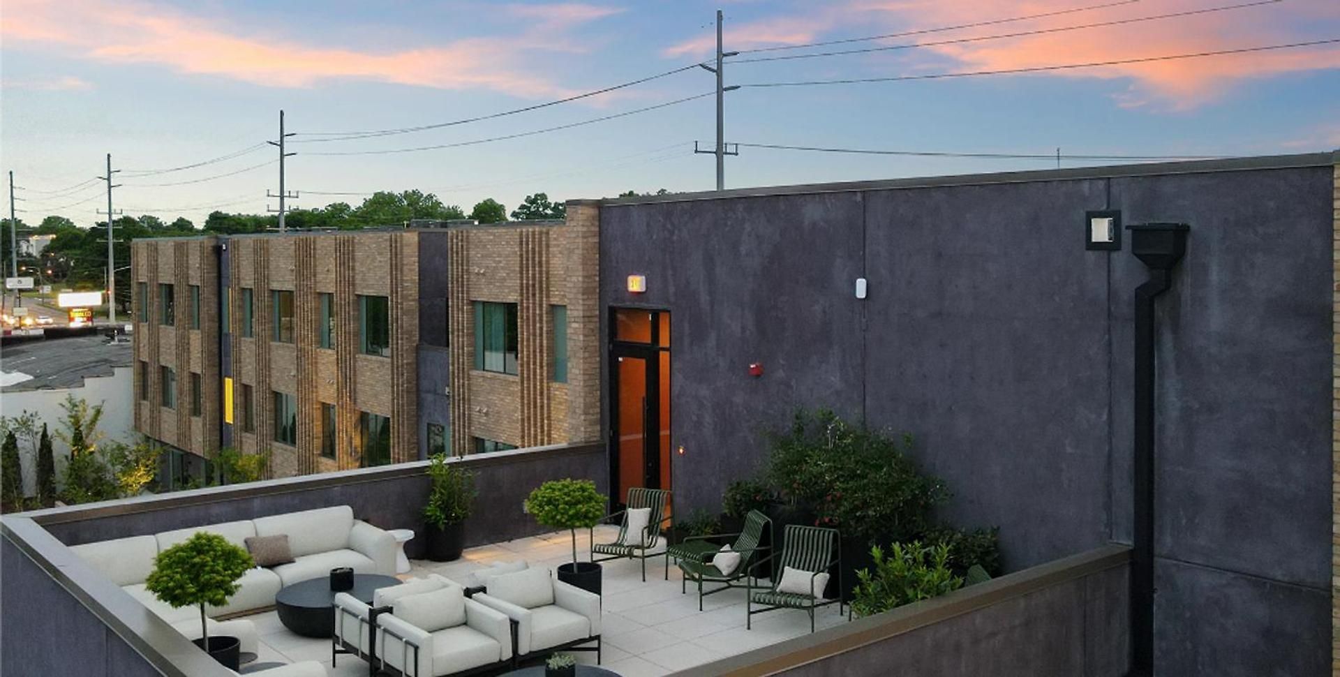 Apartment Landing - The Haysboro
