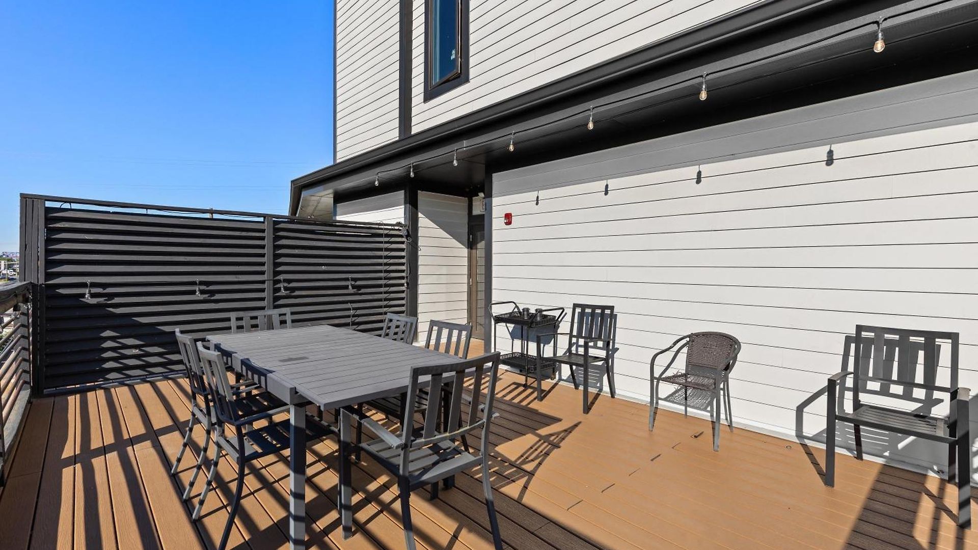 Apartment Only 4 Miles To Broadway With Free Parking And Tvs In Bedrooms Nashville