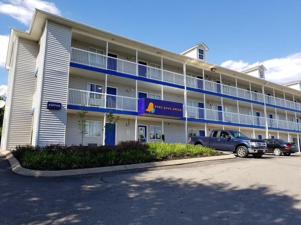 Intown Extended Tn - Bell Road Hotel 2*