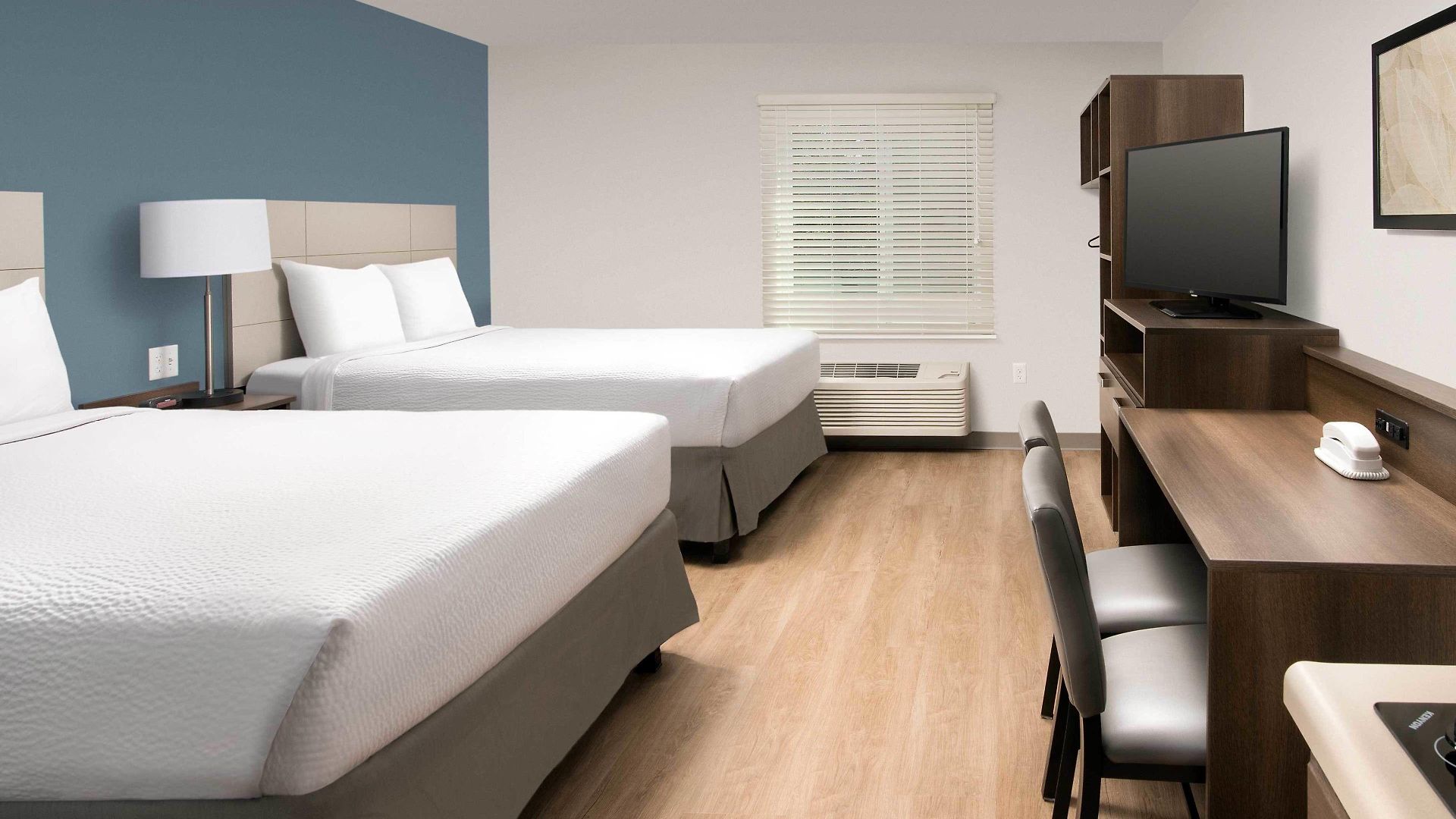Woodspring Airport 4*