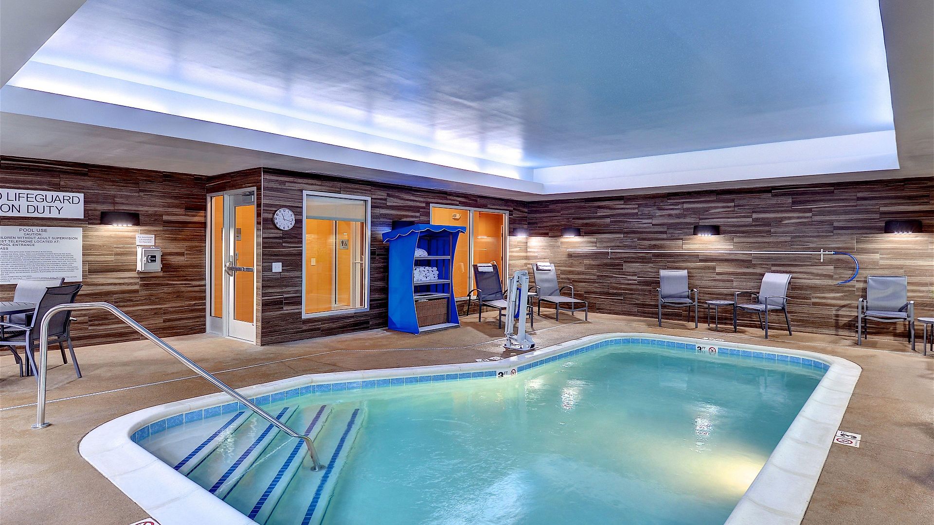 Fairfield & By Marriott Downtown-metrocenter 3*