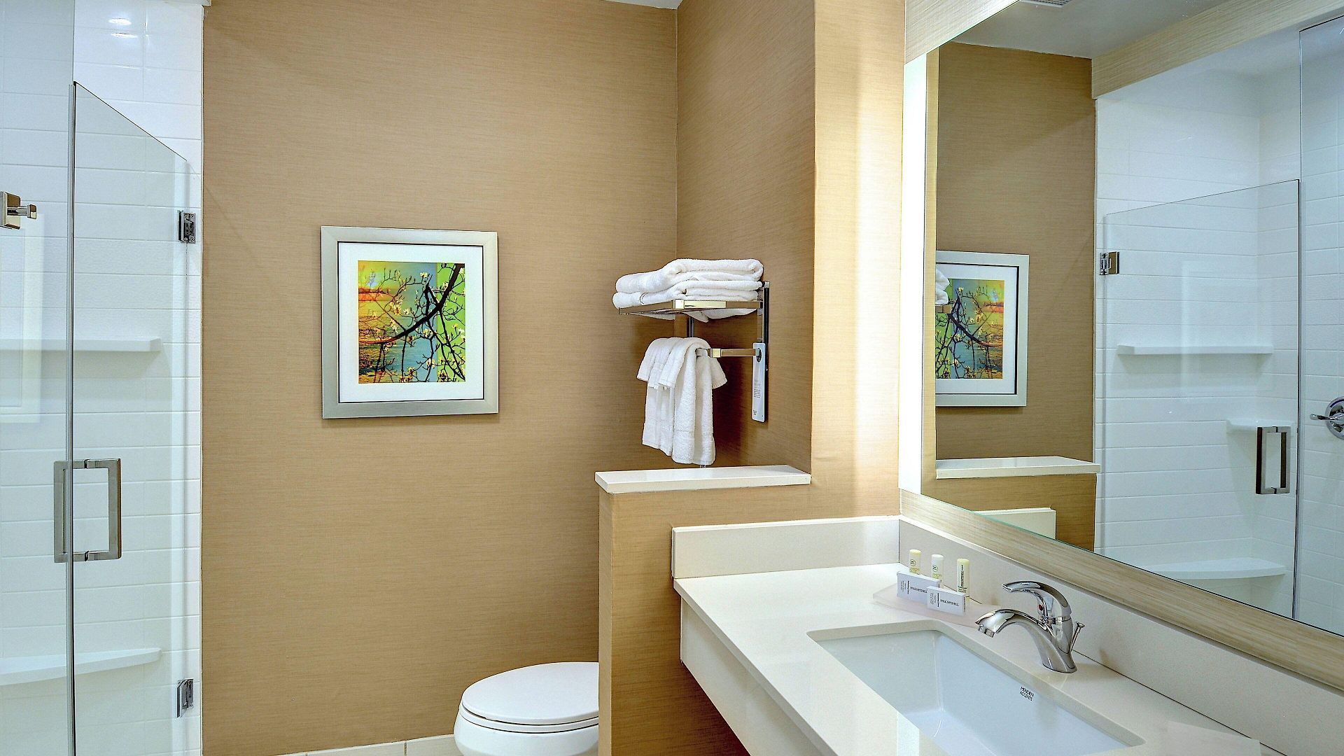 Hotel Fairfield & By Marriott Downtown-metrocenter 3*
