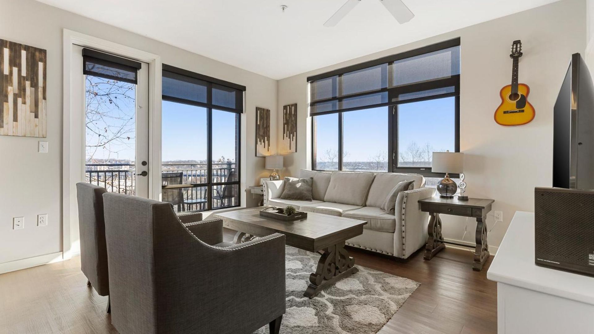 Cityview 220 * Nashville