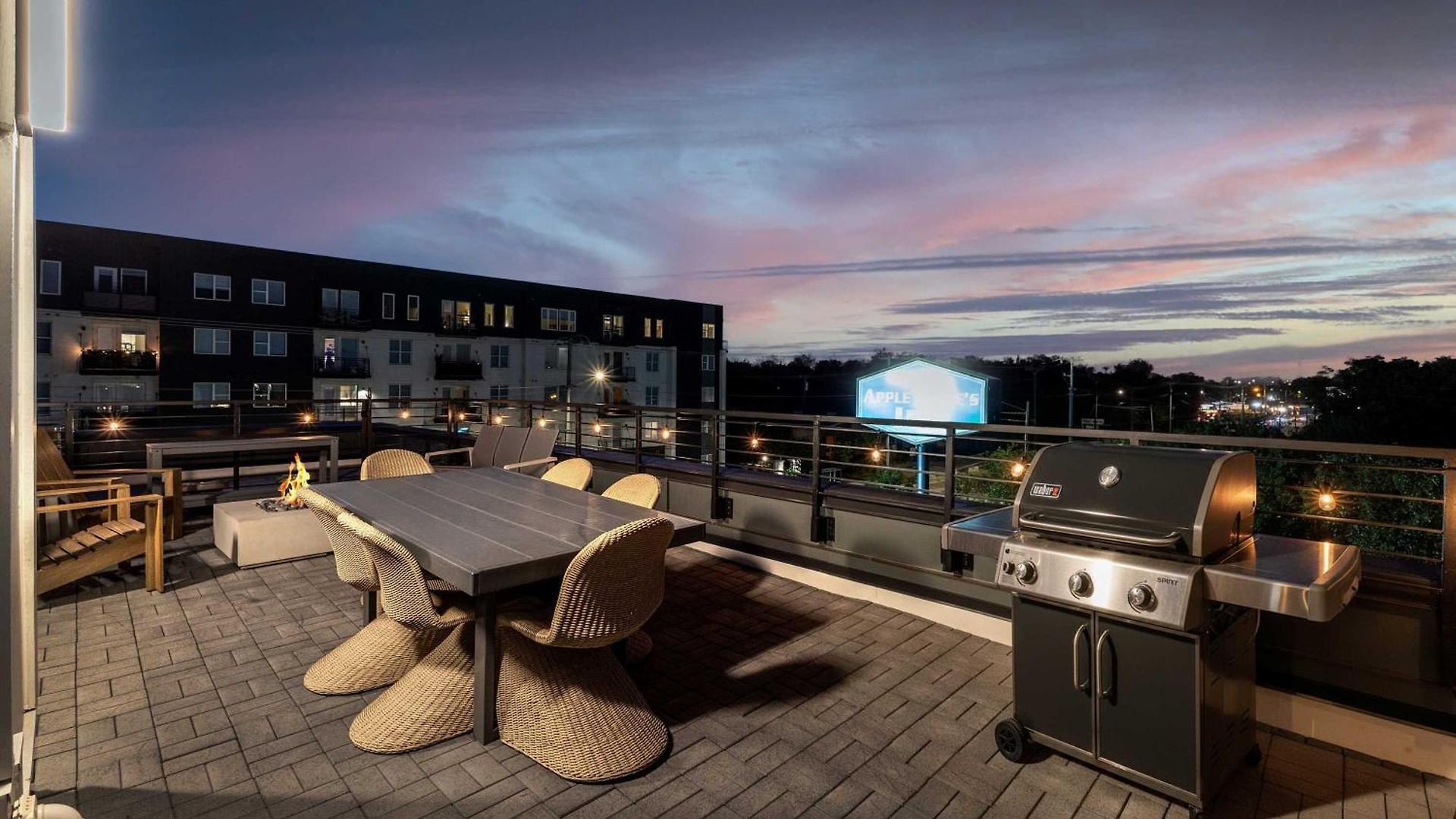 Two Luxury Homes Hot Tub Fire Pit Views Holiday home