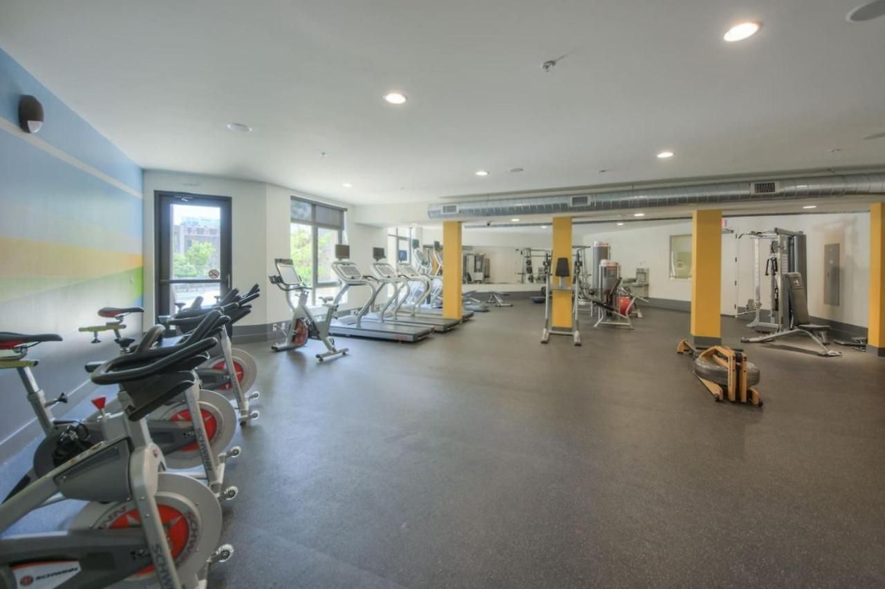 Holiday home Luxurious Downtown-2 Bed 2 Bath Corner 2m