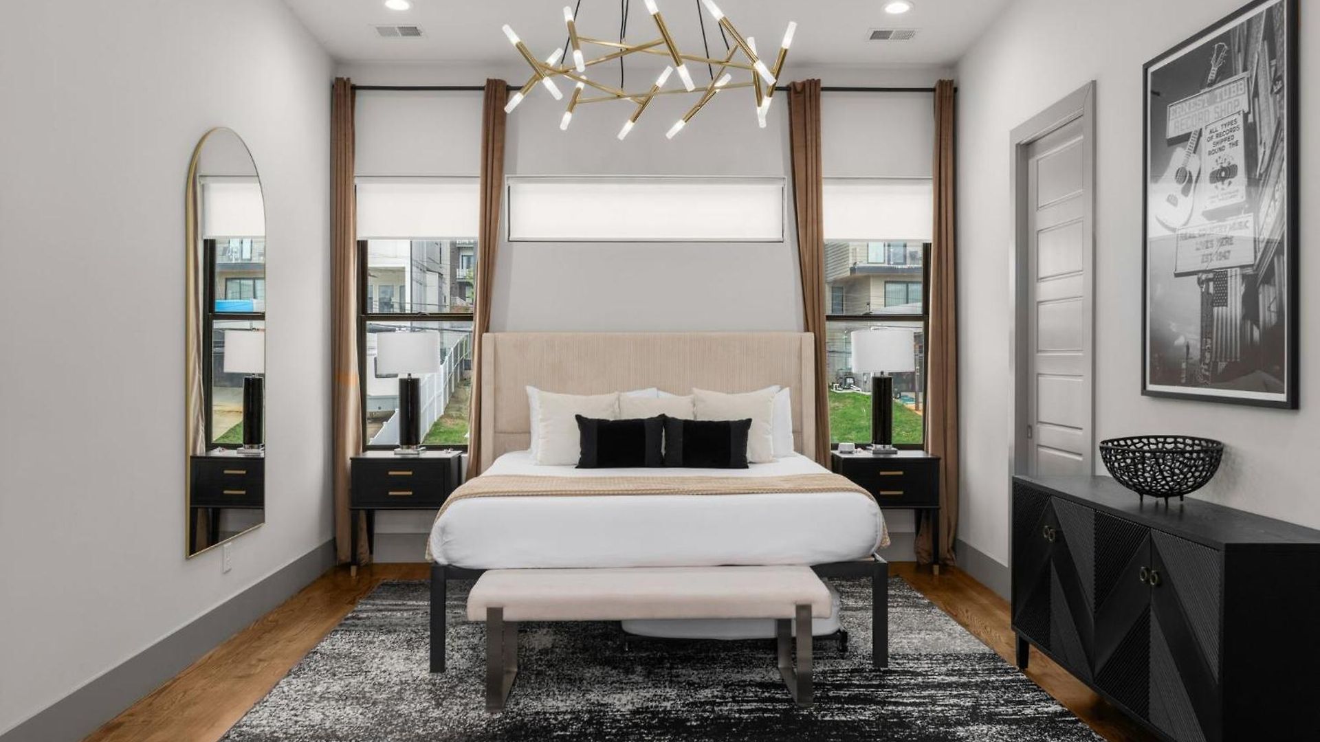 Luxe Getaway With Hot Tub Nashville