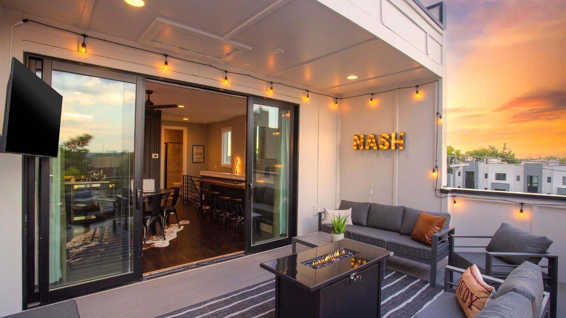 2 Adjacent Luxury Homes Rooftop Decks & Game Nashville