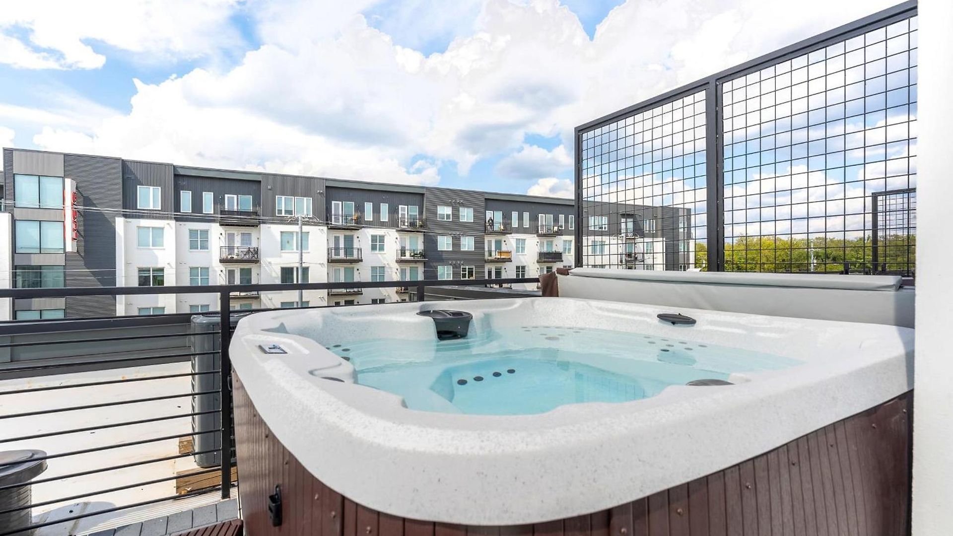 Rooftop Hot Tub Fire Pit 8br Near Broadway Holiday home Nashville