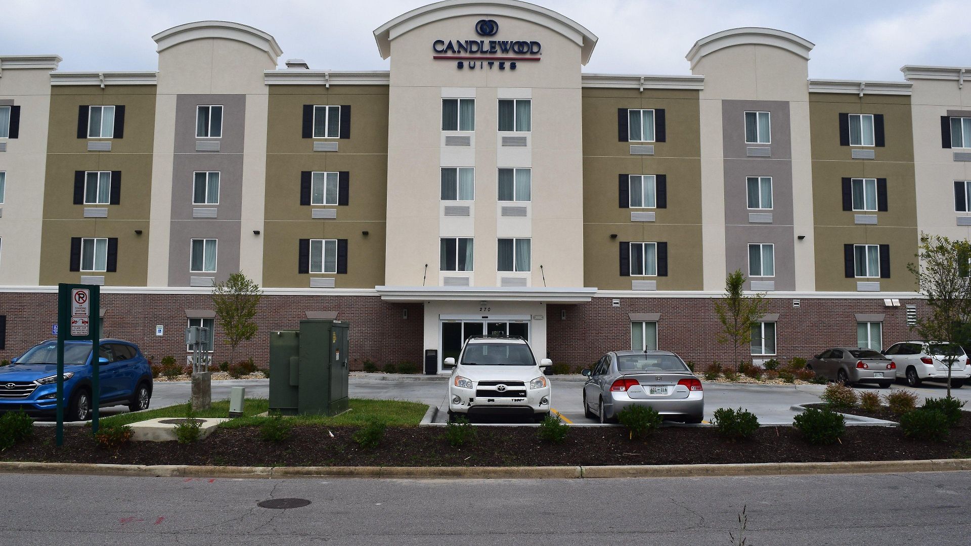Candlewood - Metro Center By Ihg Hotel