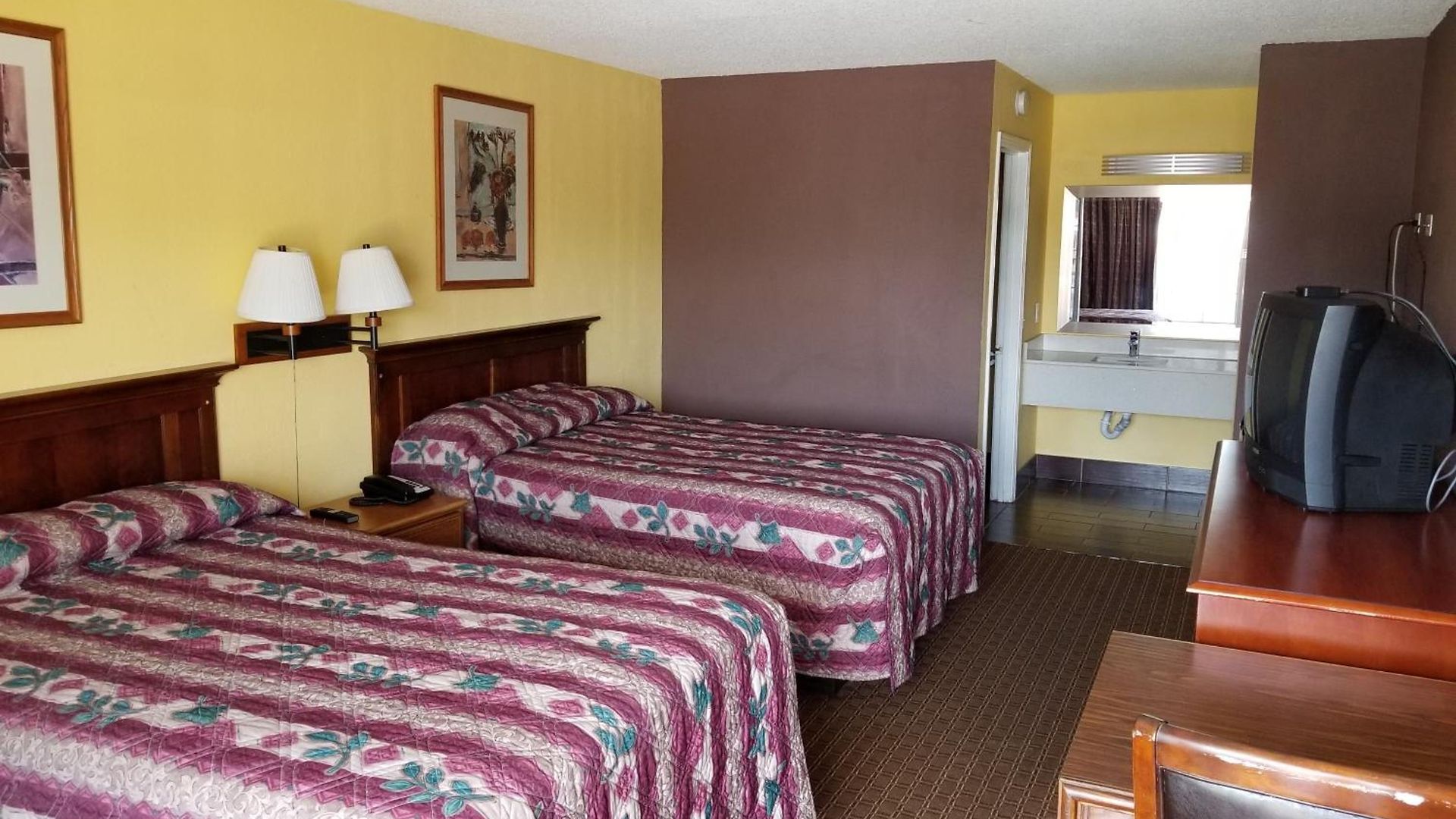 Hermitage Hotel 2*