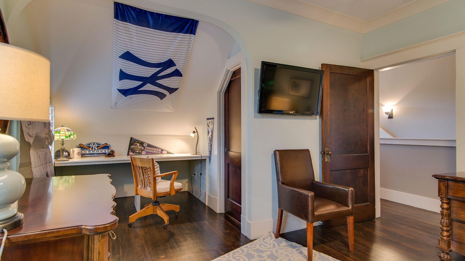 Caroline House Historic Bed & Breakfast Nashville