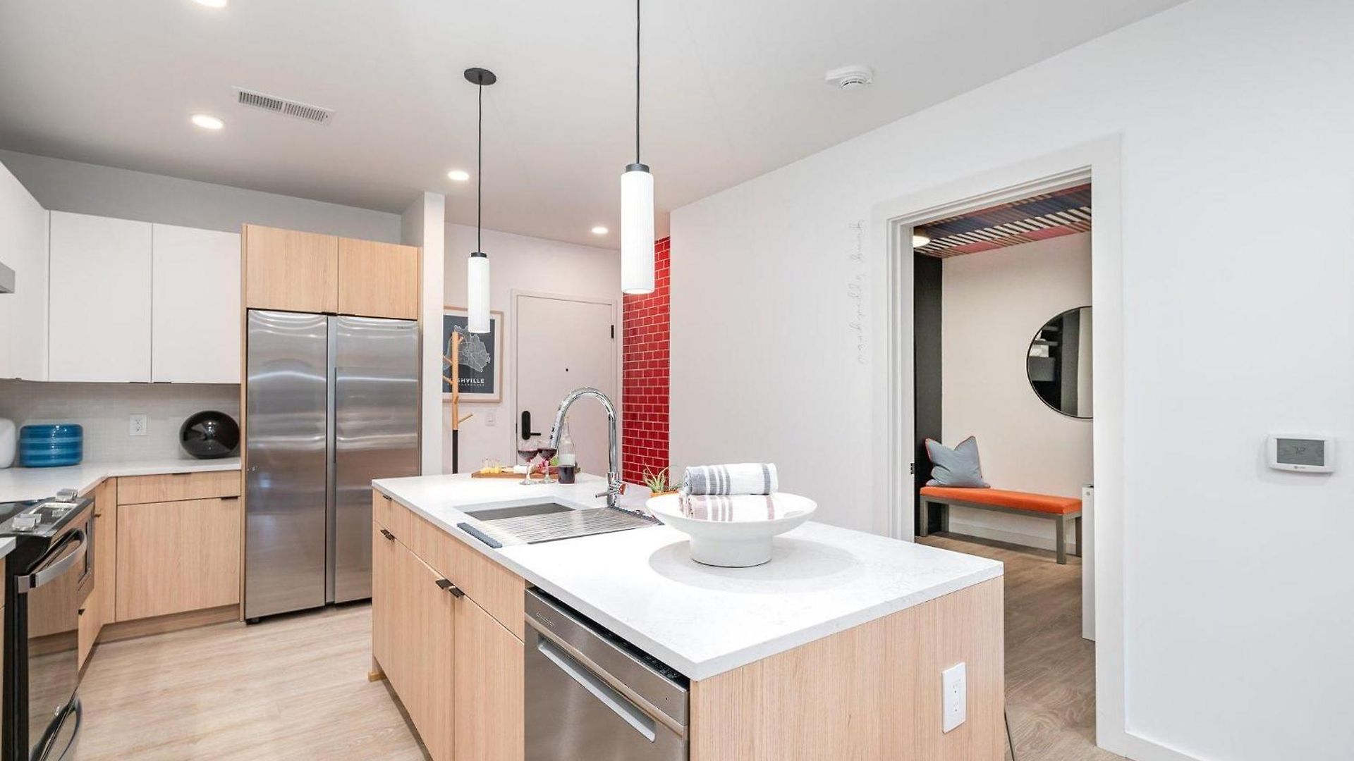 Hyve-retro Modern-full Gym-walk To Broadway Holiday home *