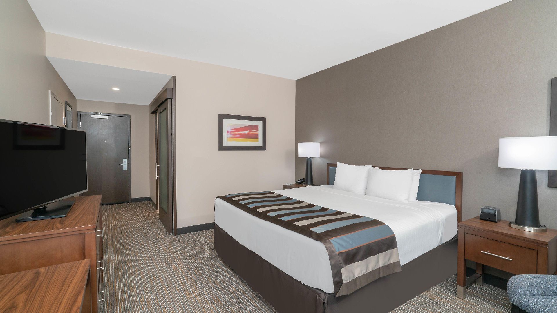 Hampton By Hilton Airport Century Place 3*