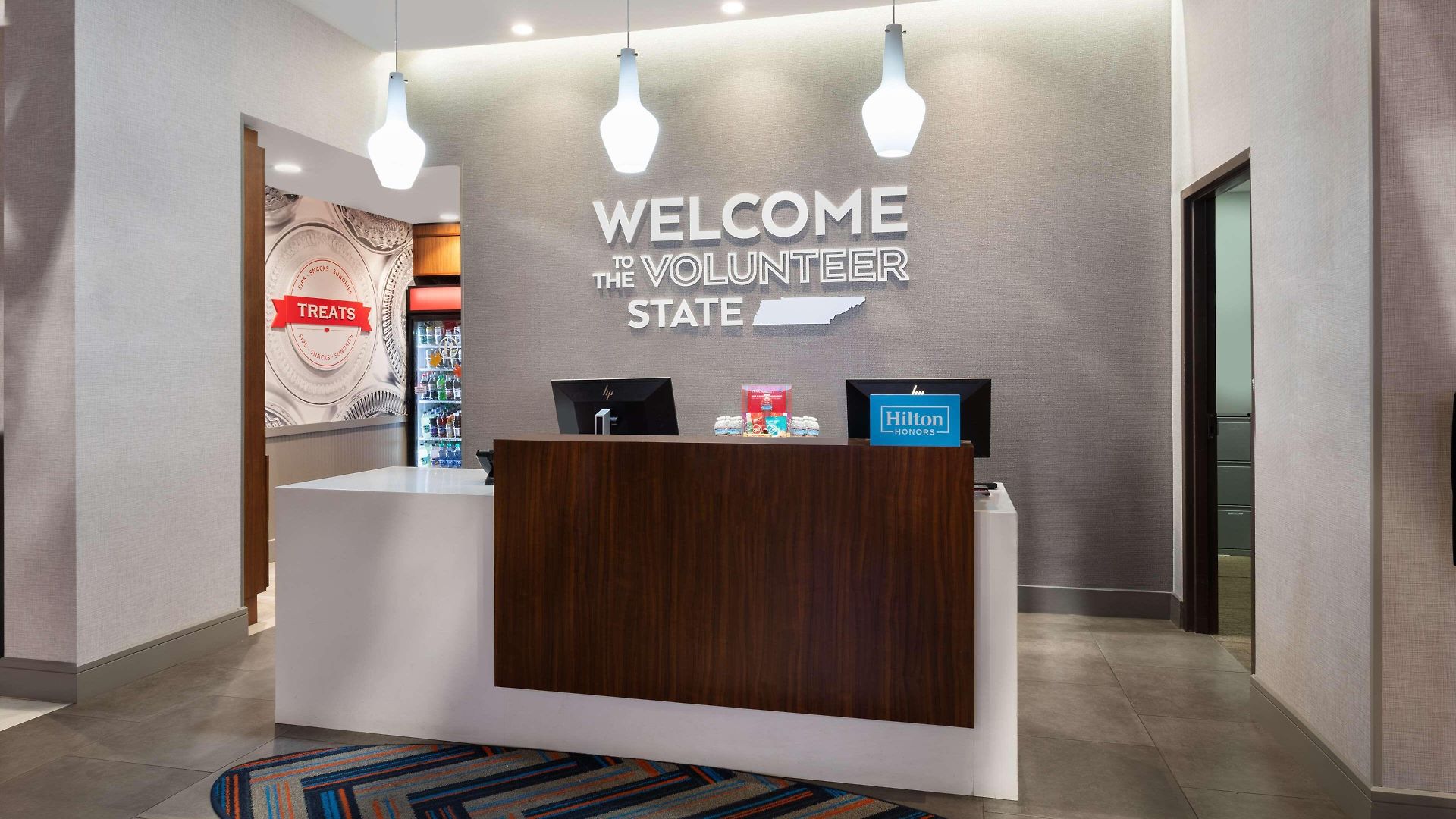 Hotel Hampton By Hilton Airport Century Place