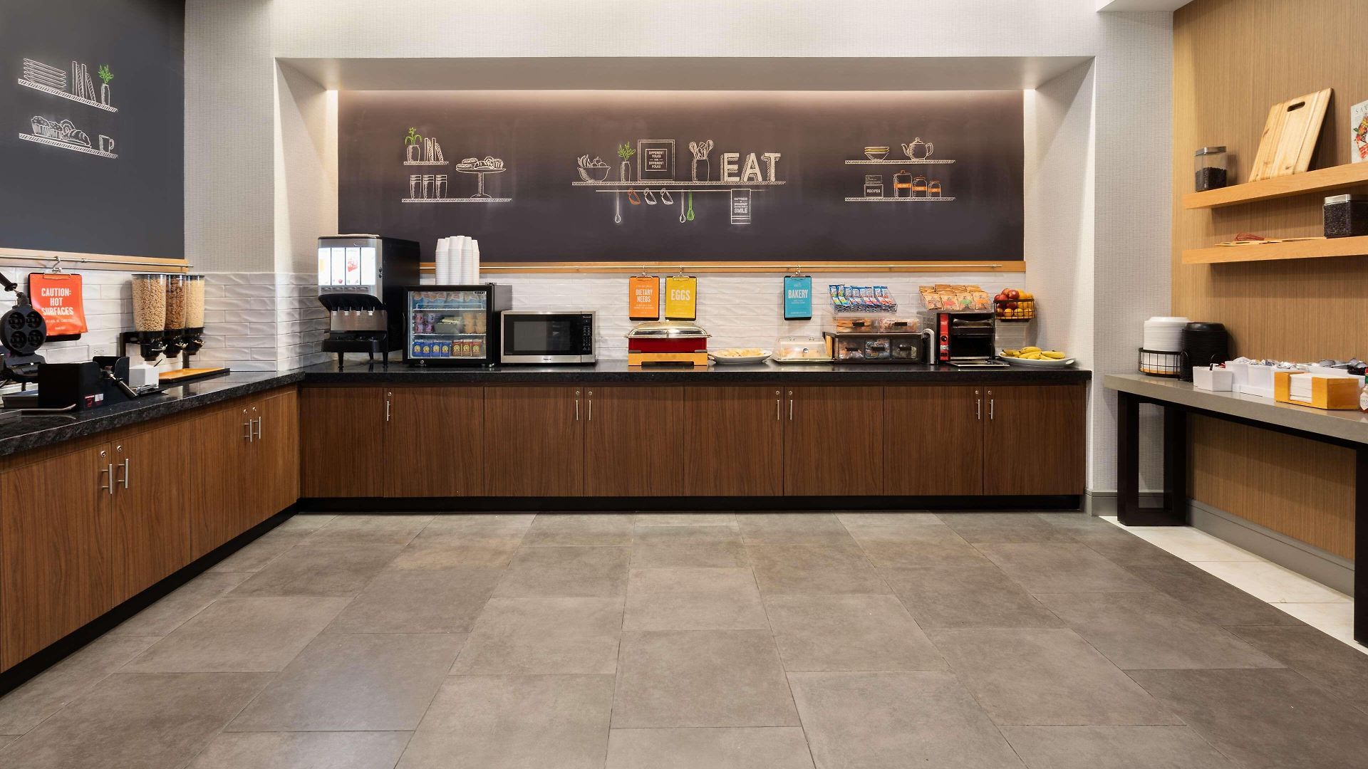 Hampton By Hilton Airport Century Place 3* Nashville