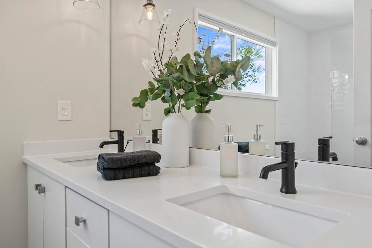 Walk & Bike-stunning Natural Light! 13 Mins To Downtown Nashville