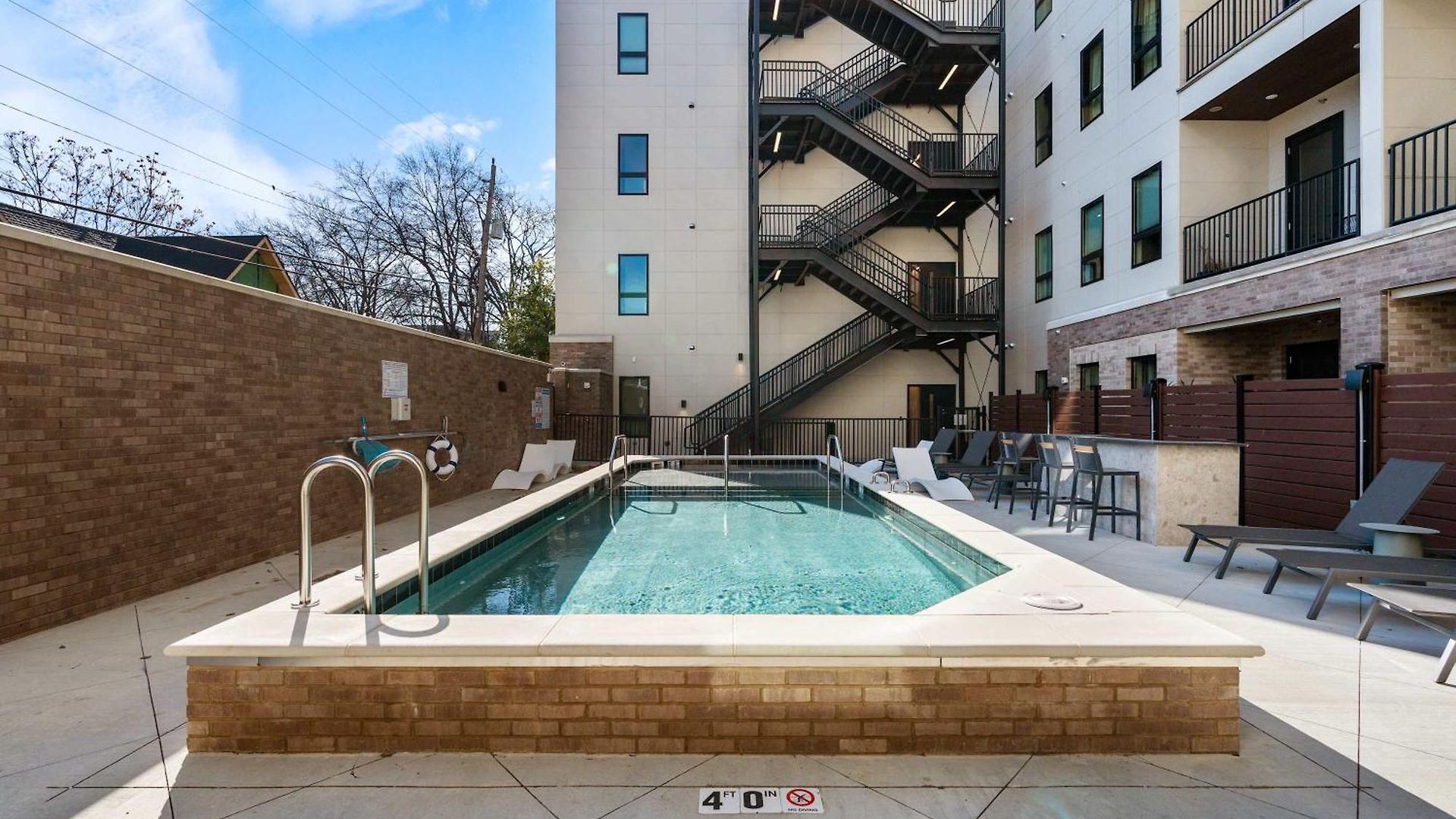 Three King With Pool Gym Balcony & Garage Right On Music Row Downtown Views From Rooftop Walk To Rca B & Local Dining Under 2 Miles To Broadway Elevator Access 24 Hr Hospitality * Nashville
