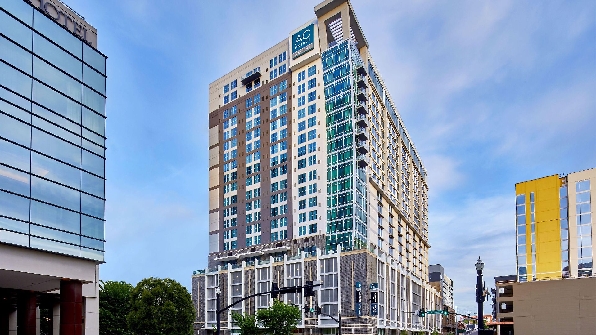 Springhill By Marriott Downtown/convention Center Nashville