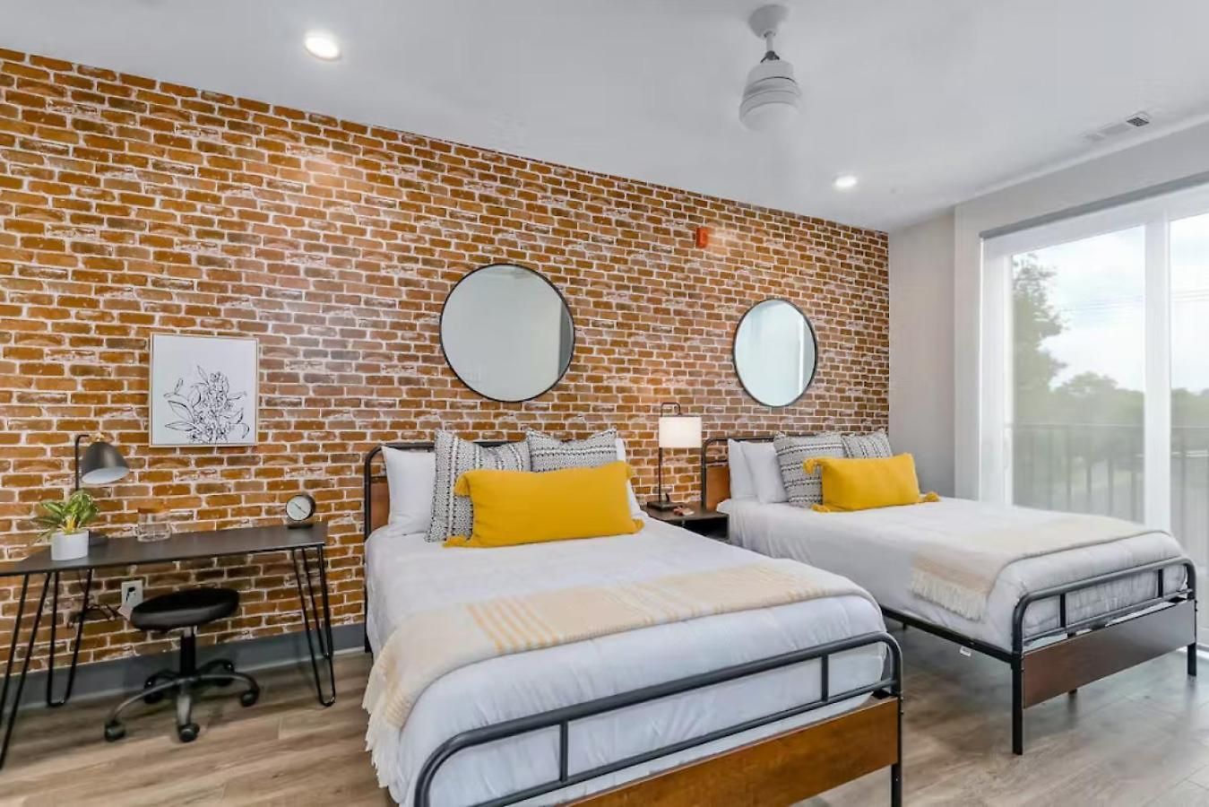 Oasis At The Muse Modern 2br With Balcony & Rooftop Views *
