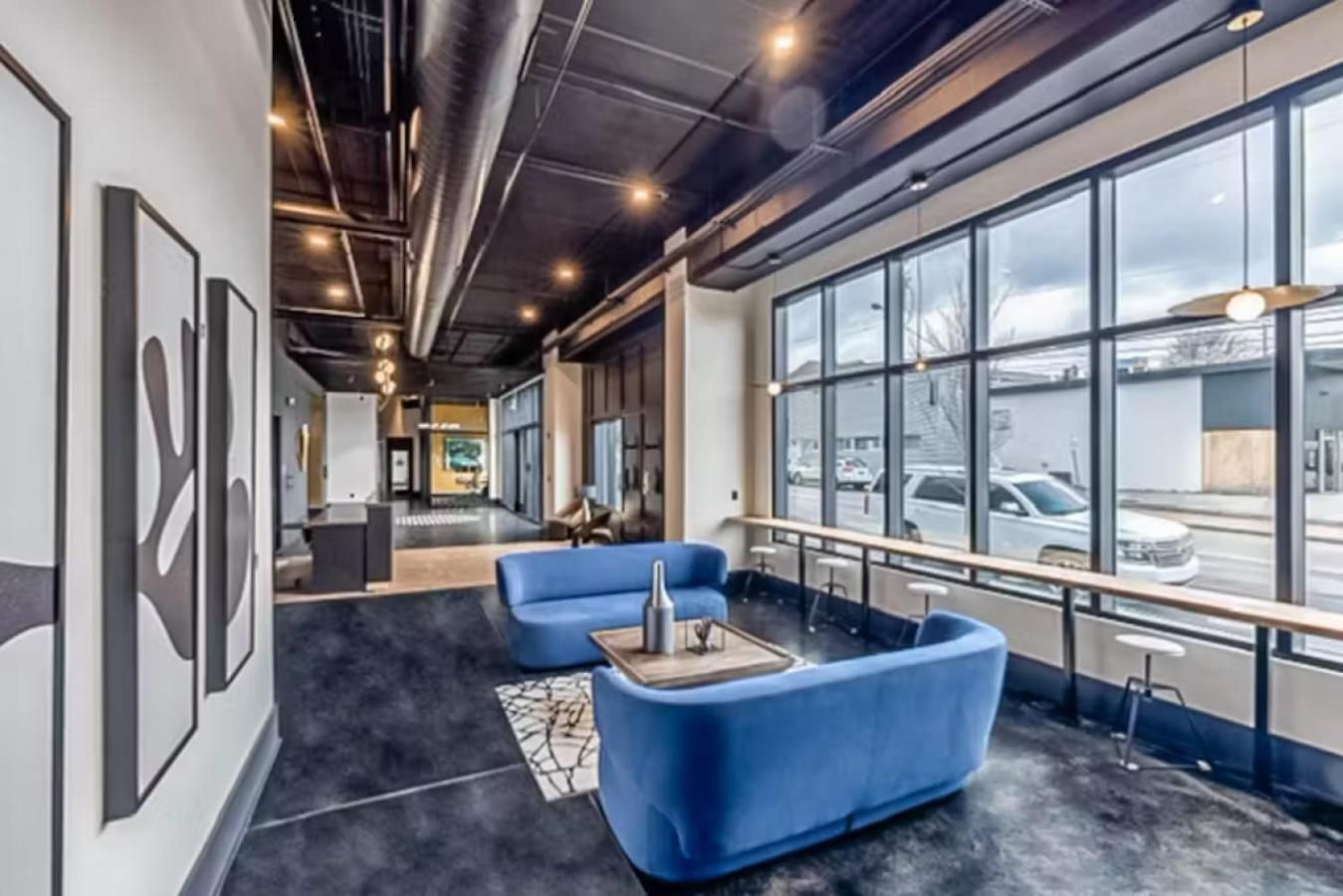 Oasis At The Muse Modern 2br With Balcony & Rooftop Views Apartment Nashville
