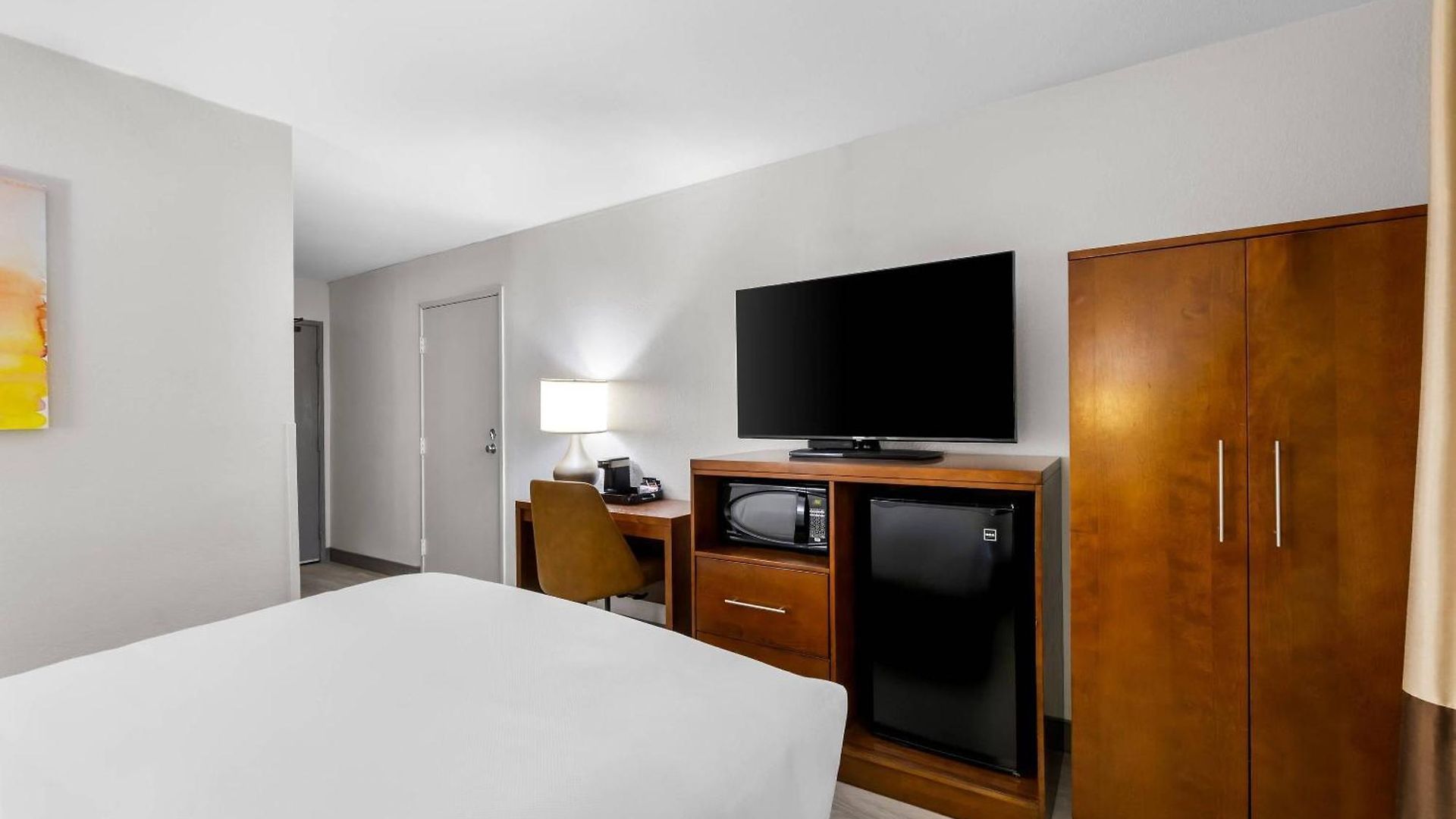Comfort West