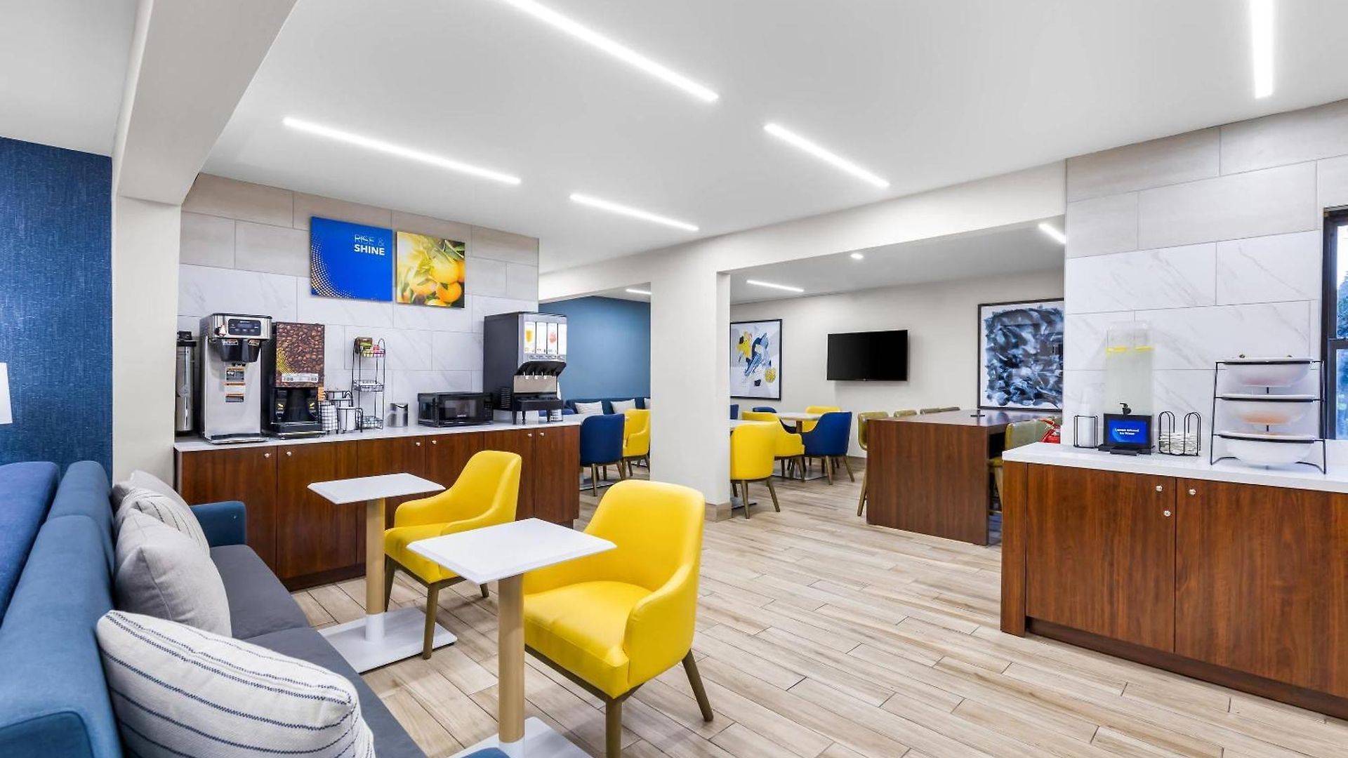 Comfort West Inn 4*