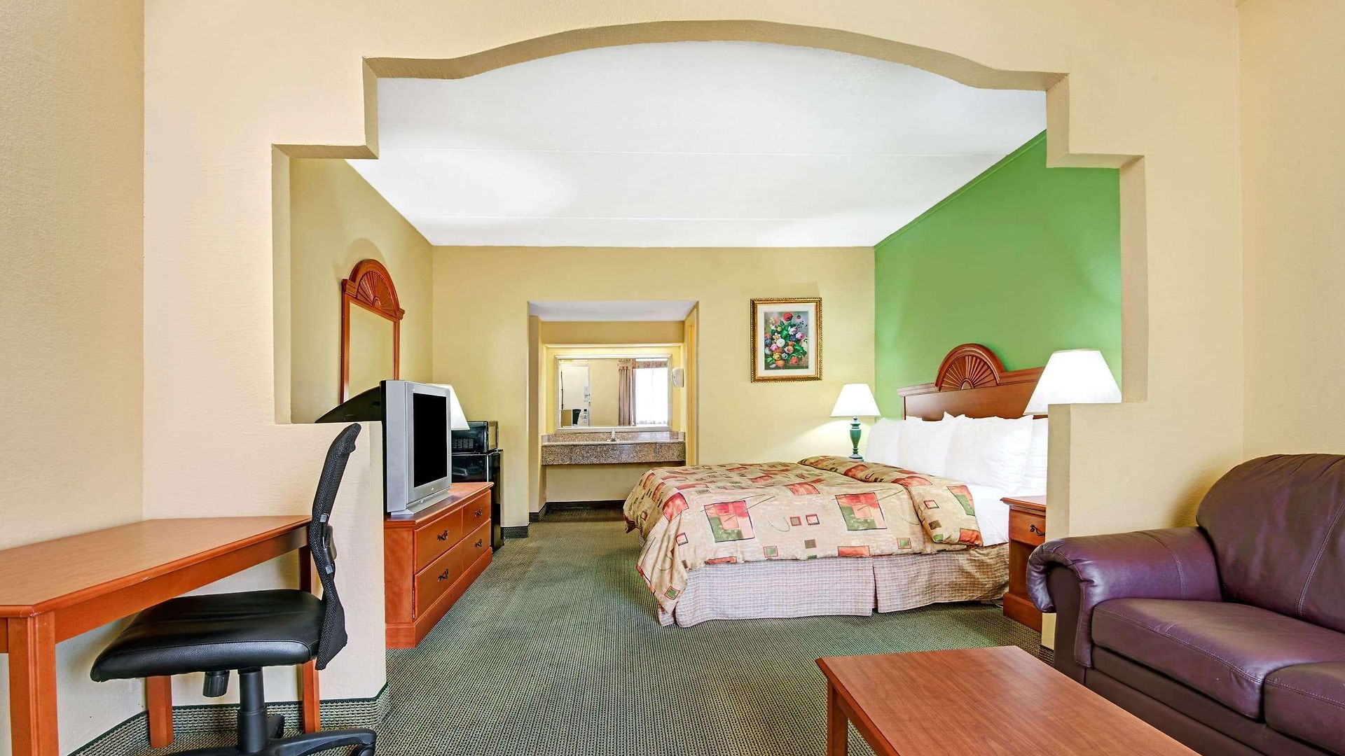 Super 8 By Wyndham Near Downtown / I-40 Hotel Nashville