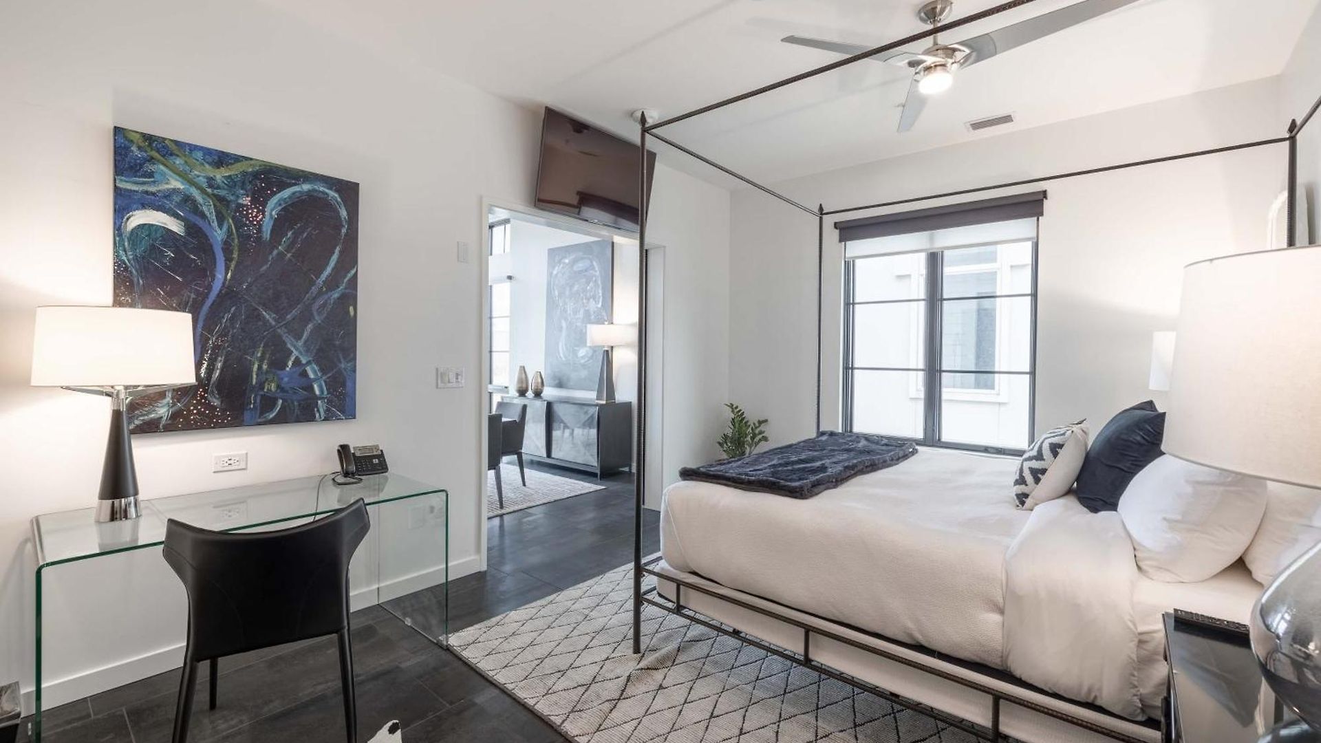121 By Avantstay 4*