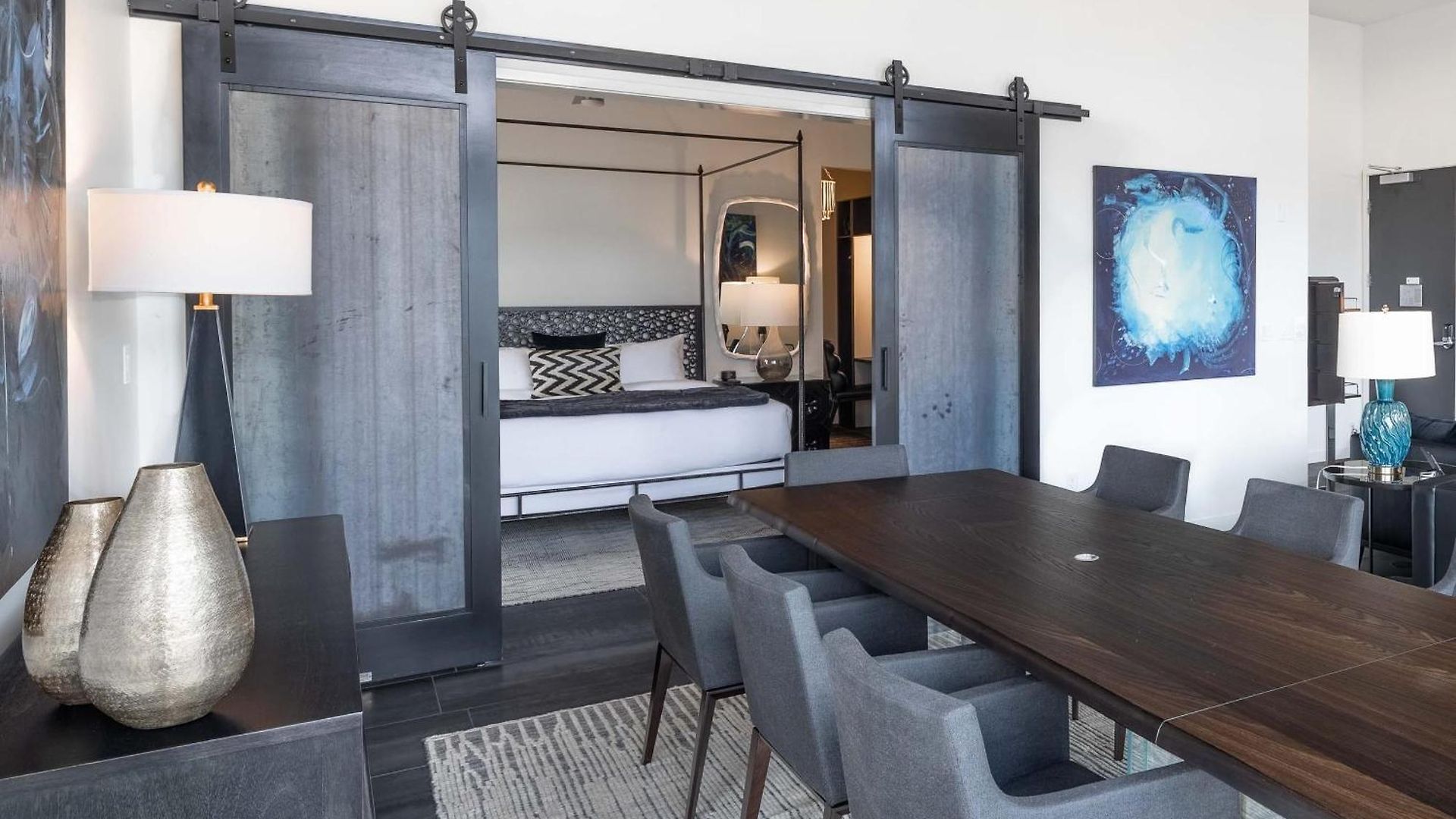 Hotel 121 By Avantstay 4*