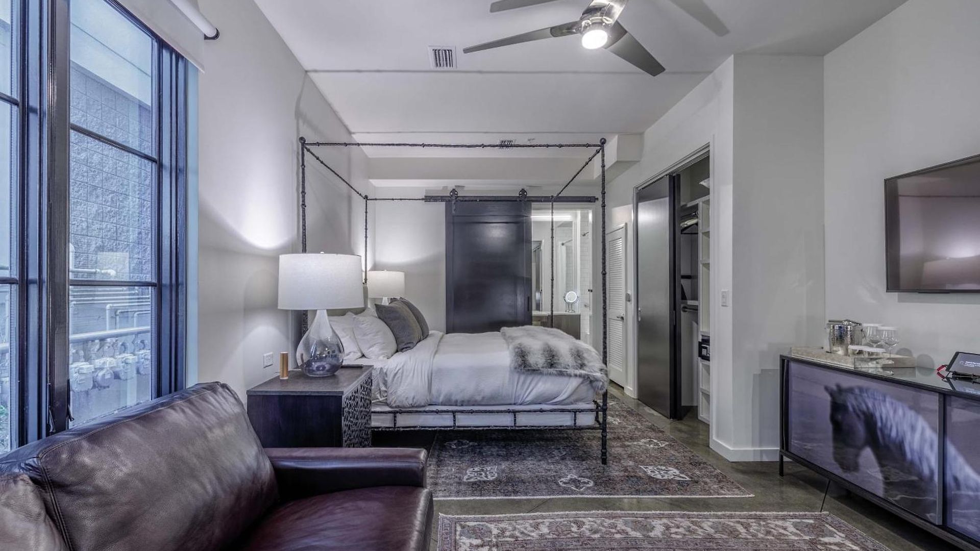 121 By Avantstay Hotel