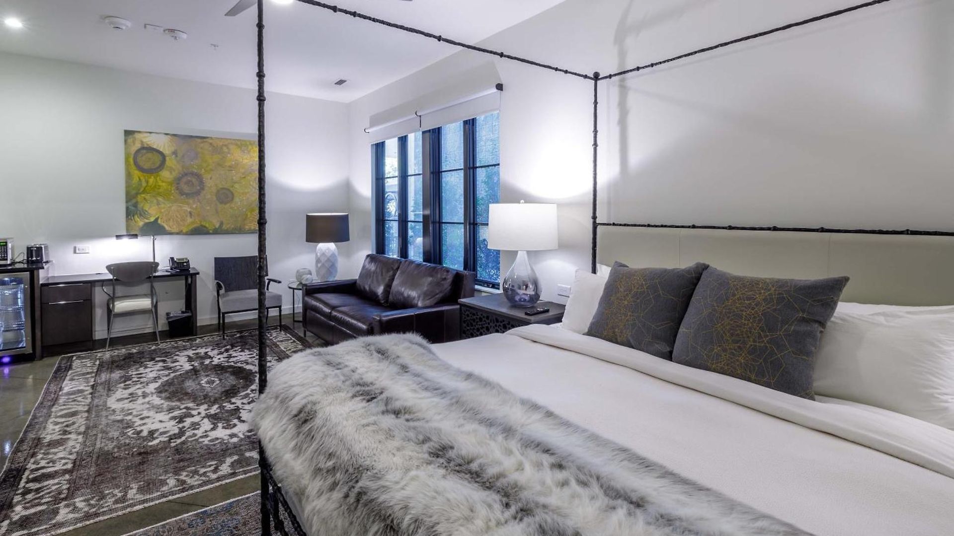 121 By Avantstay 4*