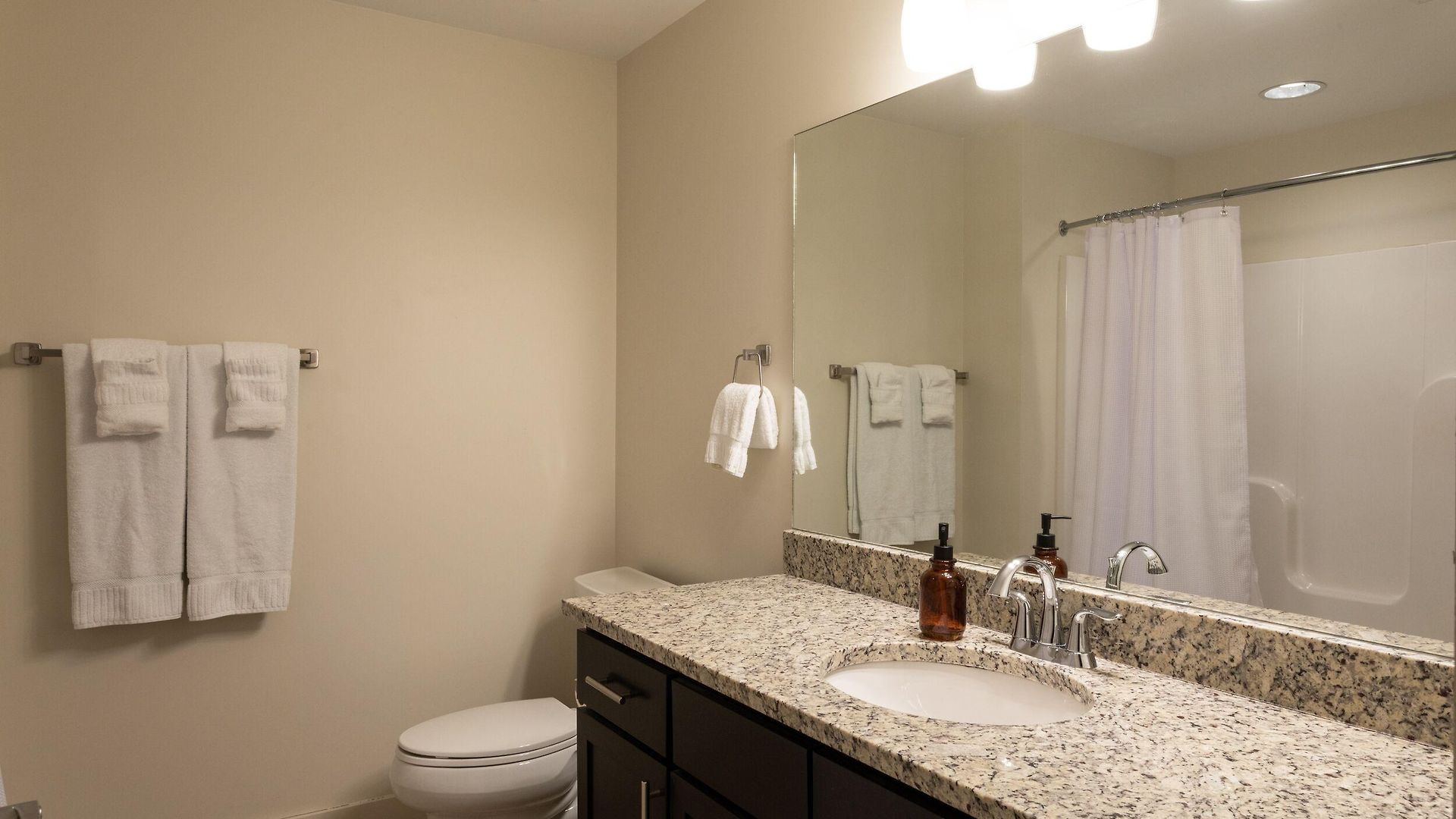 Oliver 12 South Aparthotel 3*